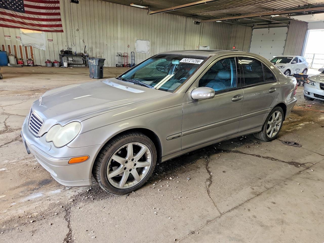 2003 Mercedes-benz C 320 Серебряный vin: WDBRF64J13F426503