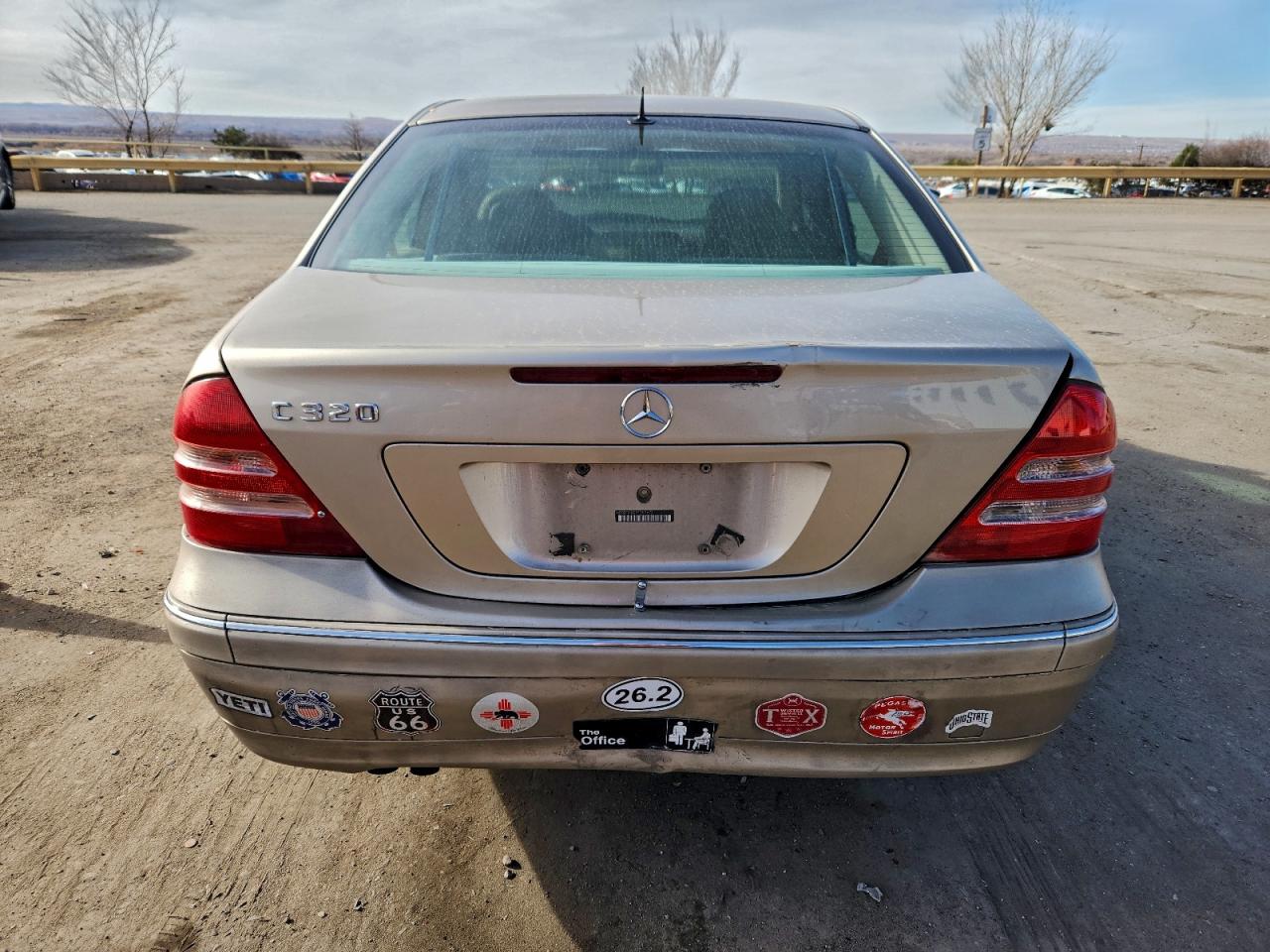 2003 Mercedes-benz C 320 Gold vin: WDBRF64J23F359572