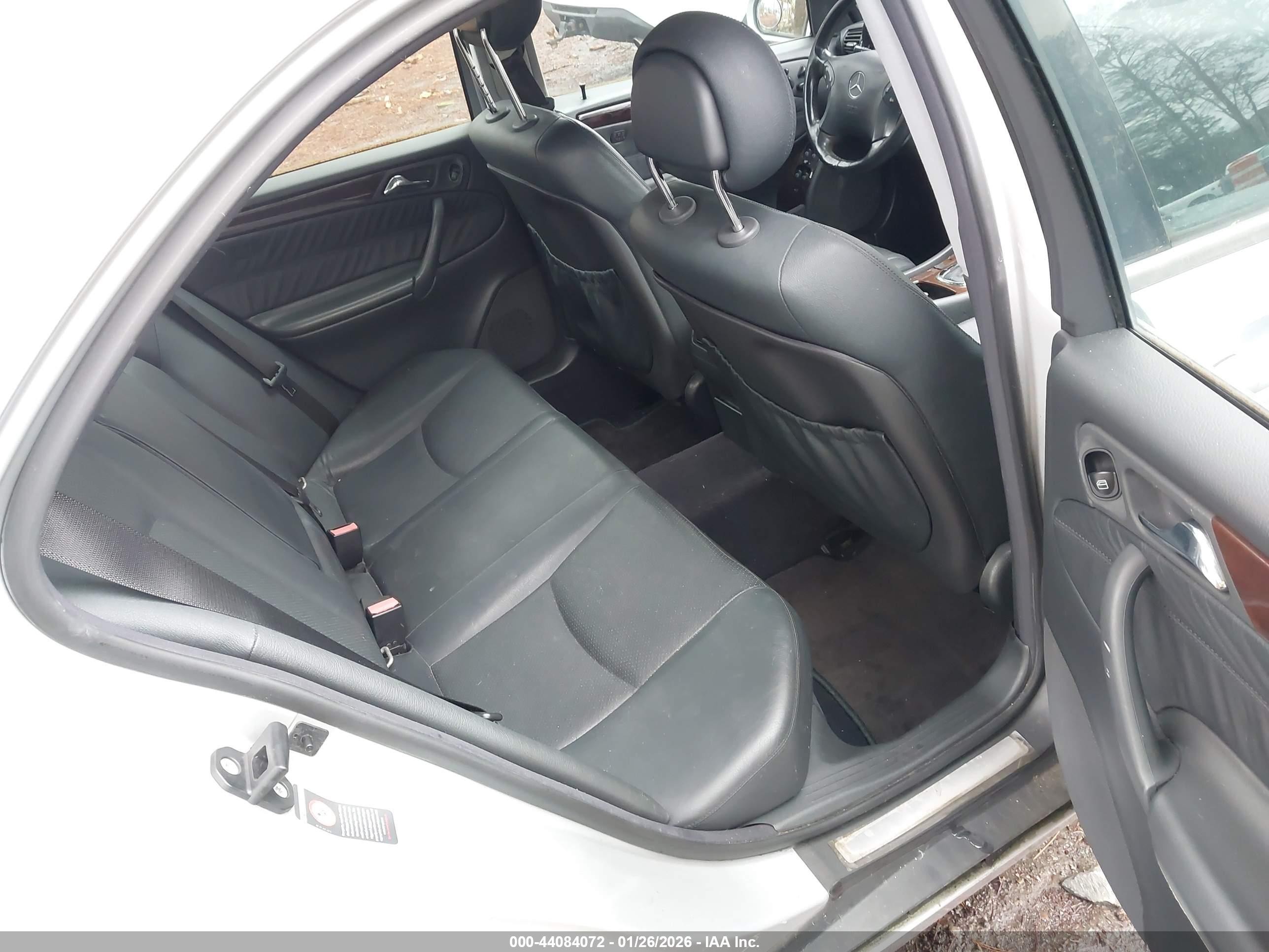 2001 Mercedes-benz C 320   Silver vin: WDBRF64J31F035348