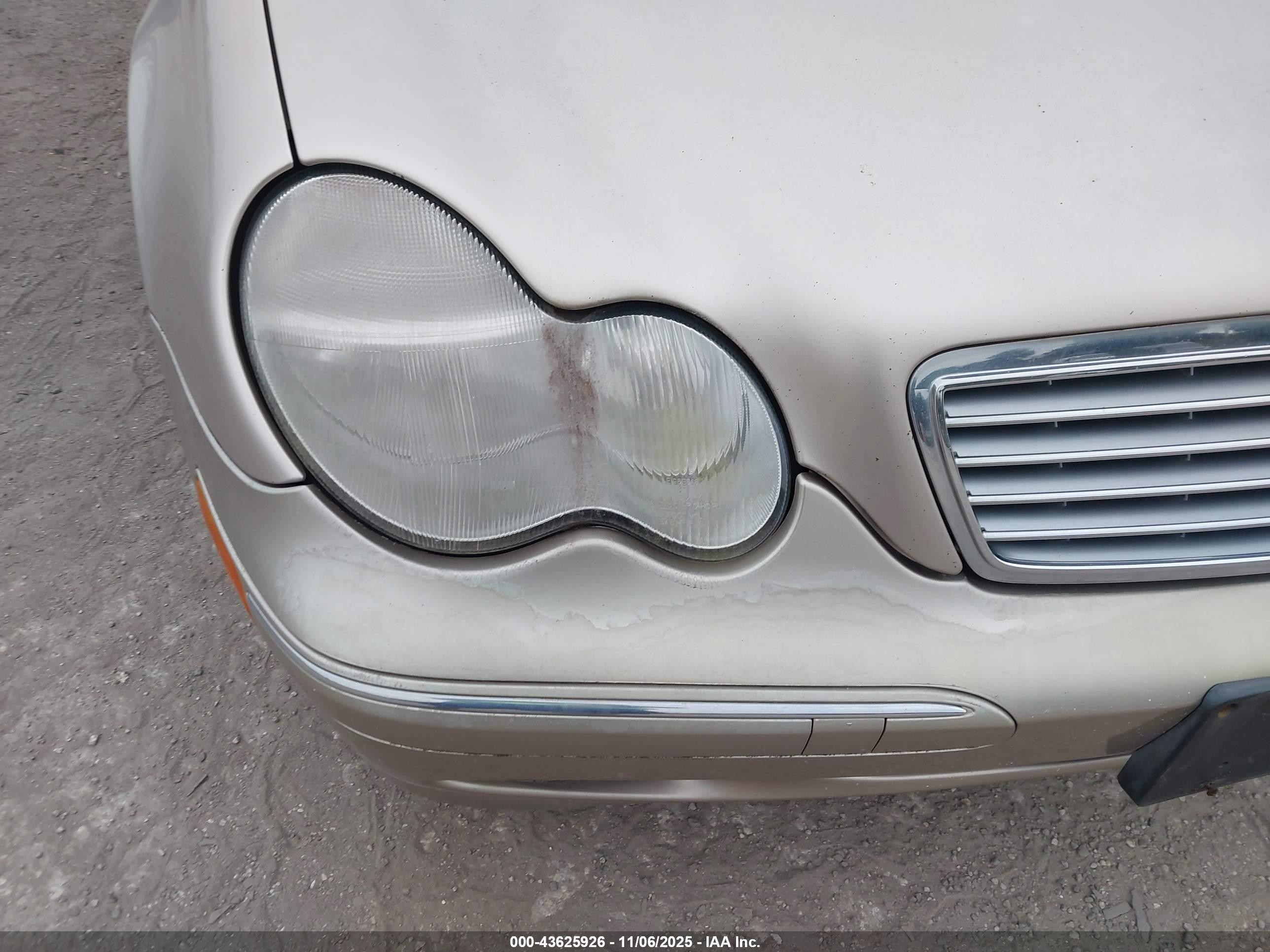 2001 Mercedes-benz C 320 Gold vin: WDBRF64J31F116706