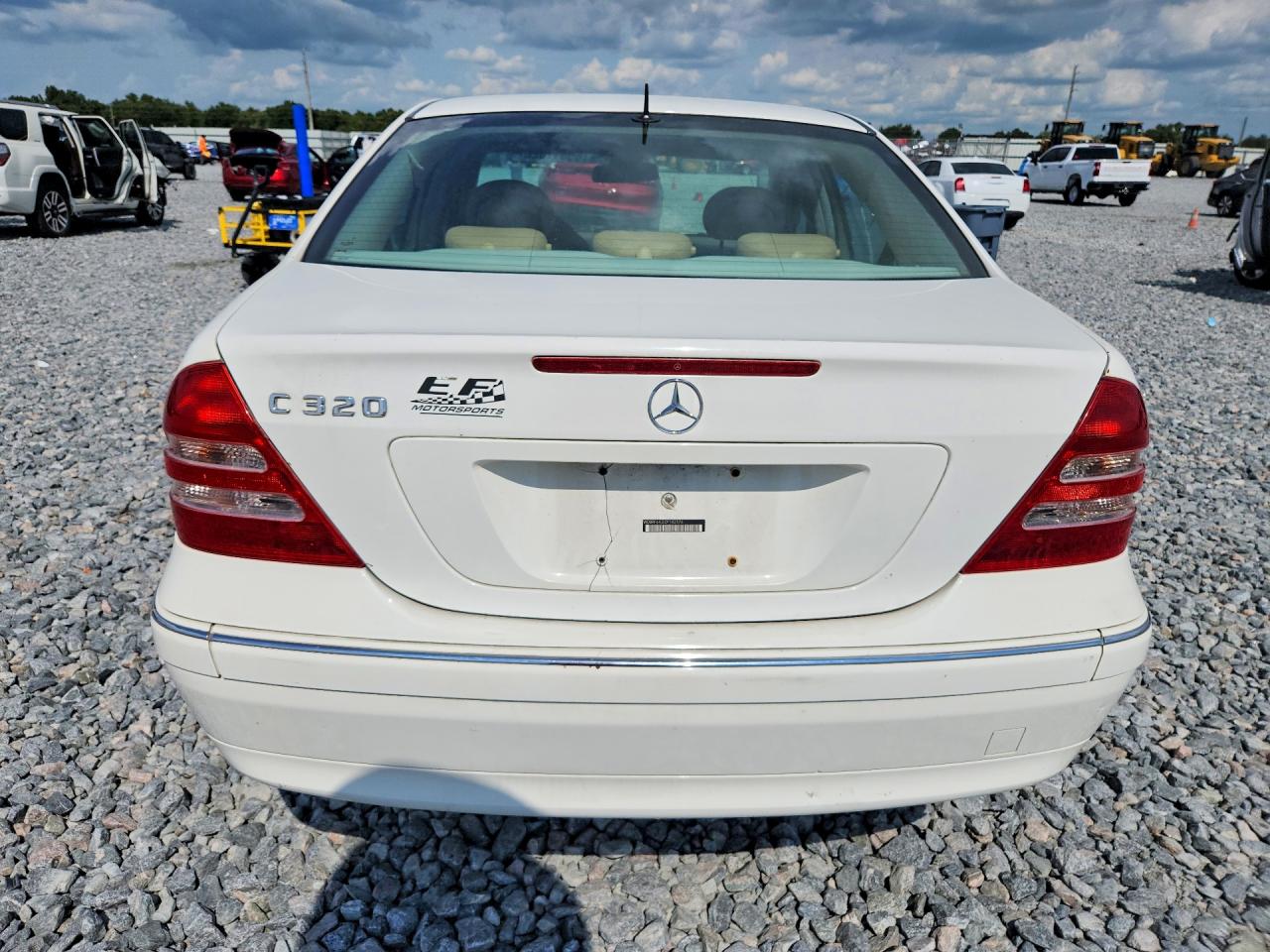 2002 Mercedes-benz C 320 White vin: WDBRF64J32F182576