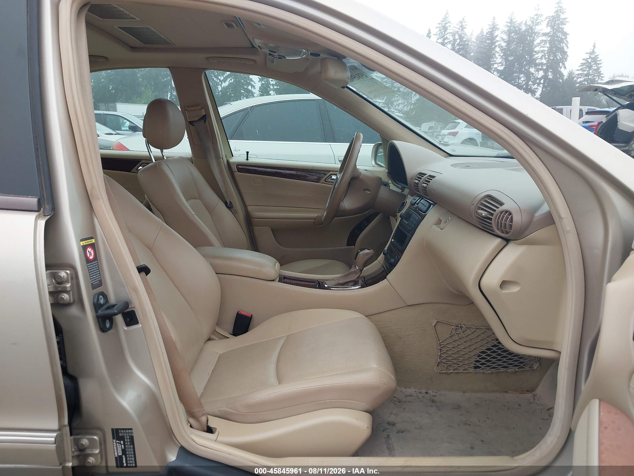 2001 Mercedes-benz C 320   Gold vin: WDBRF64J41F019689