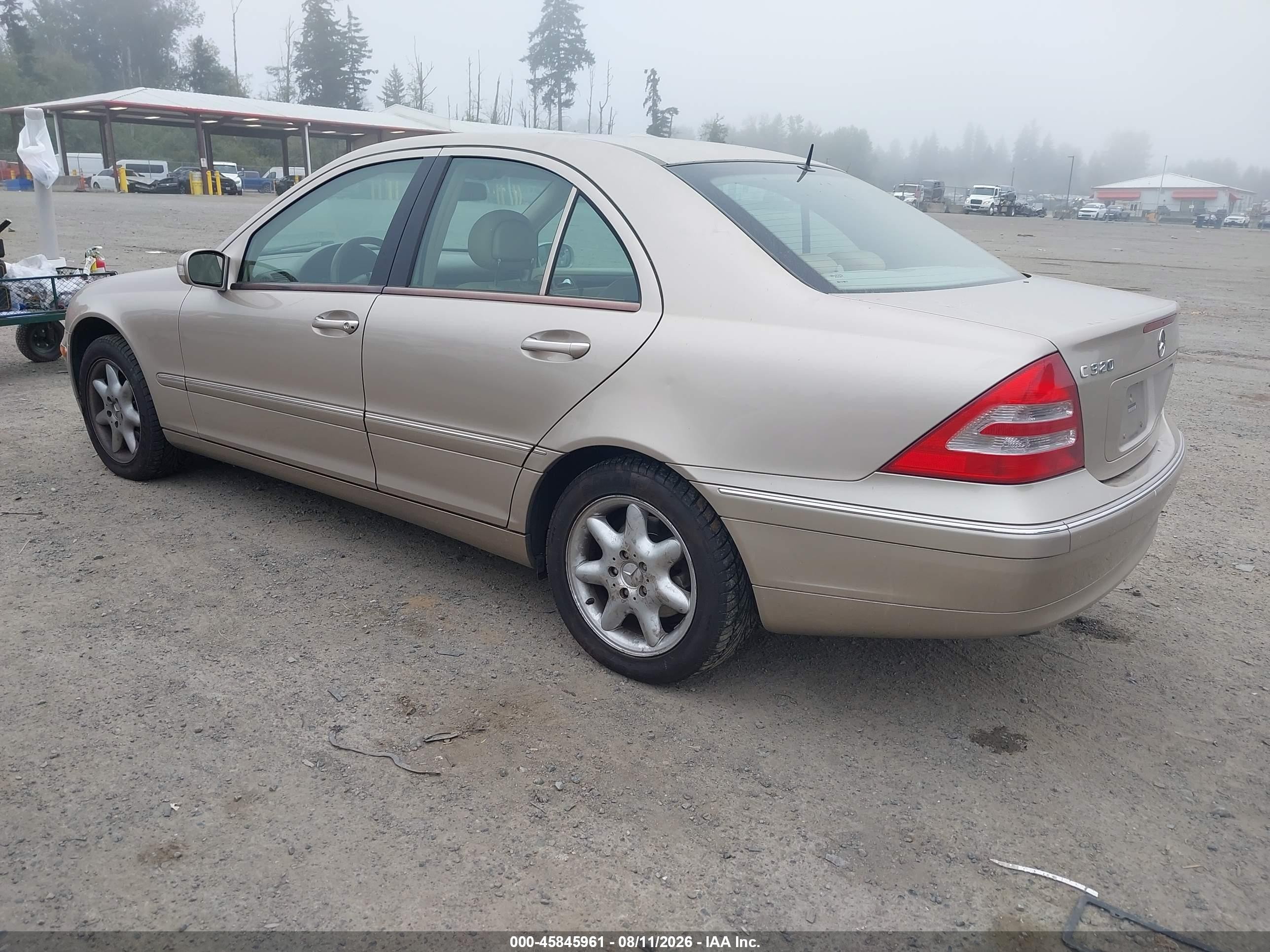 2001 Mercedes-benz C 320   Gold vin: WDBRF64J41F019689