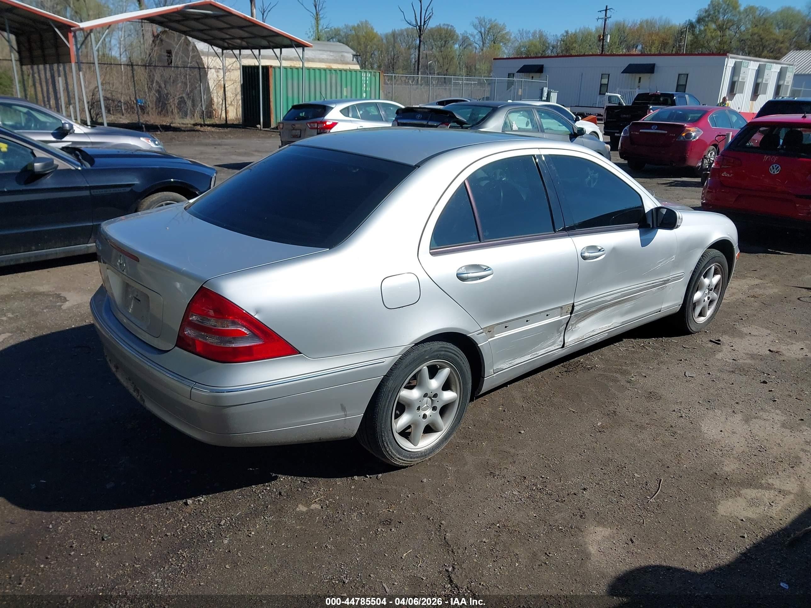 2001 Mercedes-benz C 320   Silver vin: WDBRF64J41F022401