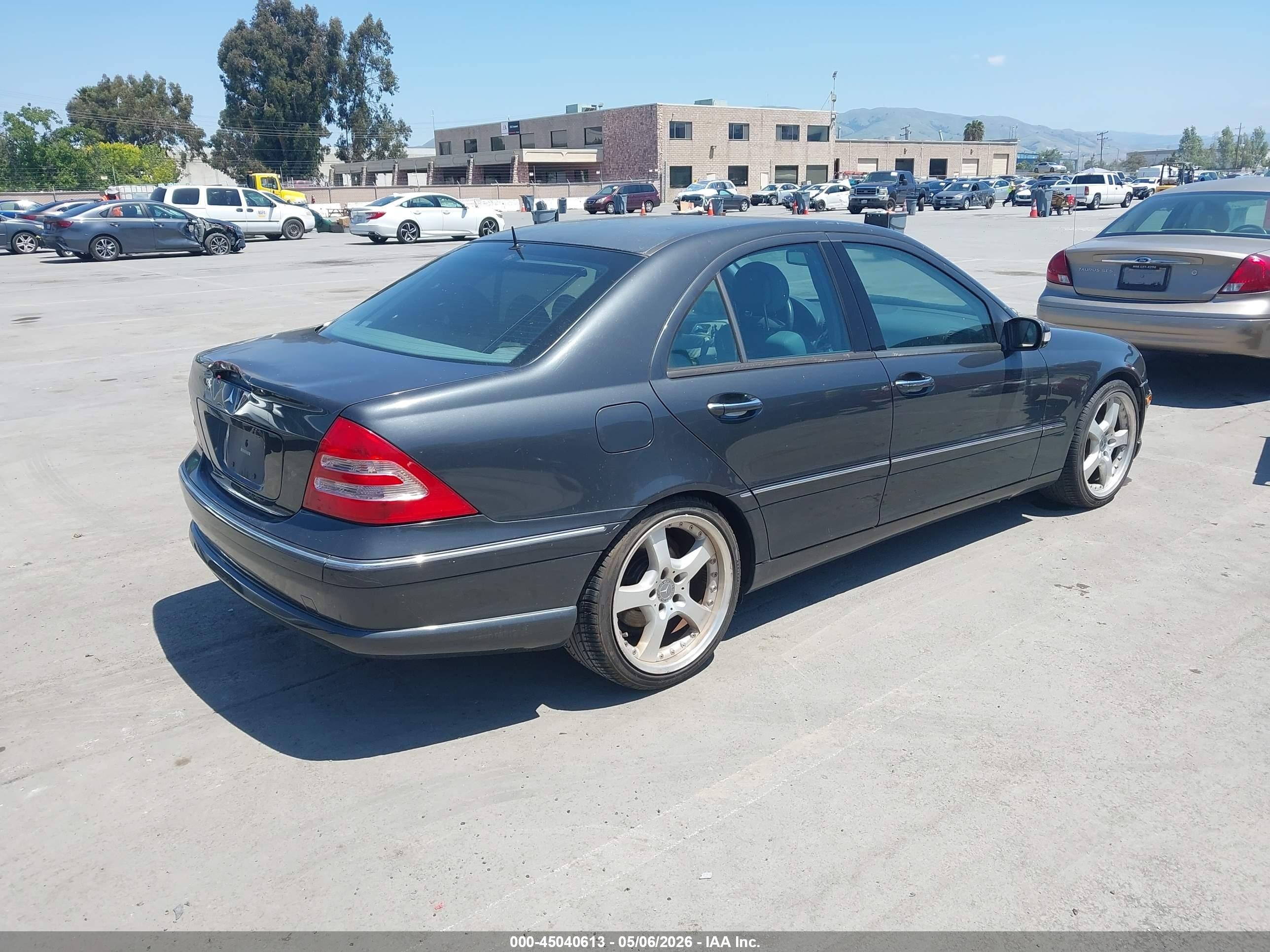 2001 Mercedes-benz C 320   Gray vin: WDBRF64J41F062283