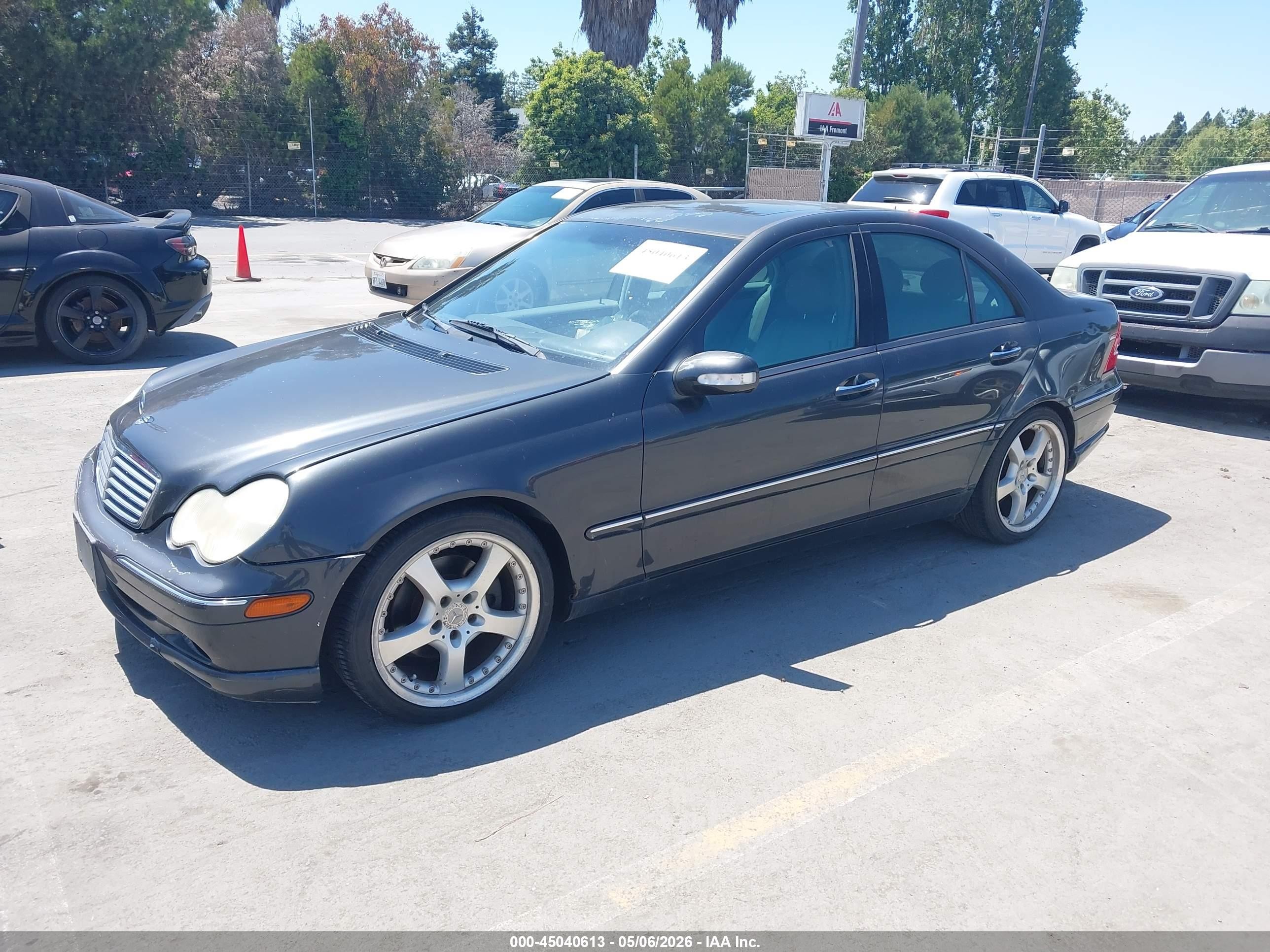 2001 Mercedes-benz C 320   Gray vin: WDBRF64J41F062283