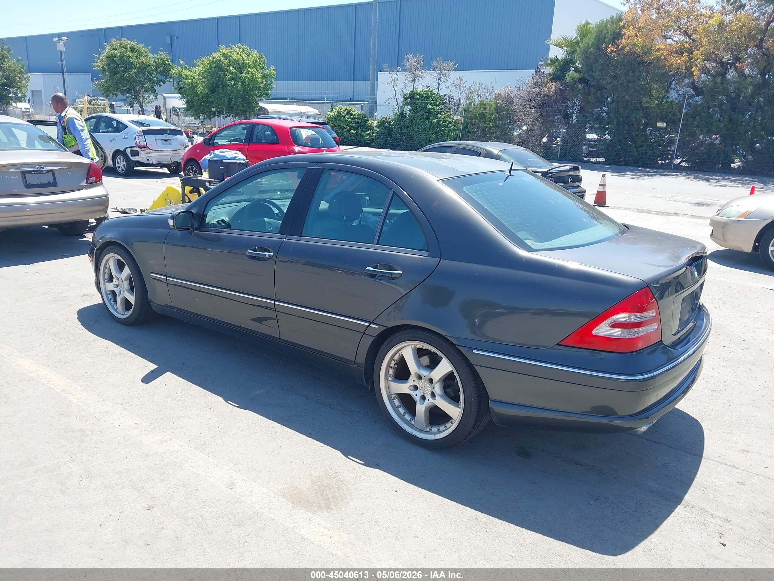 2001 Mercedes-benz C 320   Gray vin: WDBRF64J41F062283
