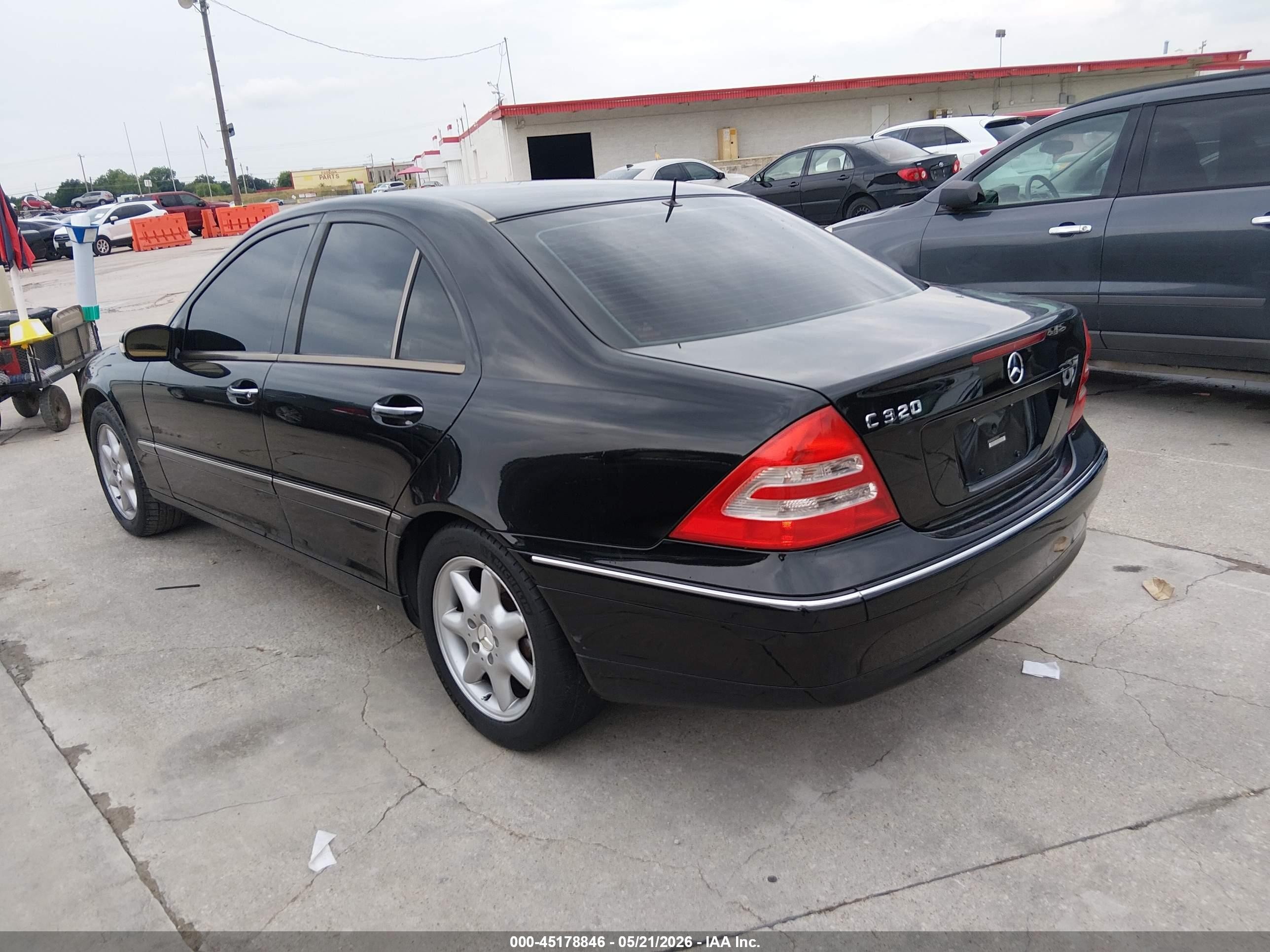 2002 Mercedes-benz C 320   Burgundy vin: WDBRF64J42F236516