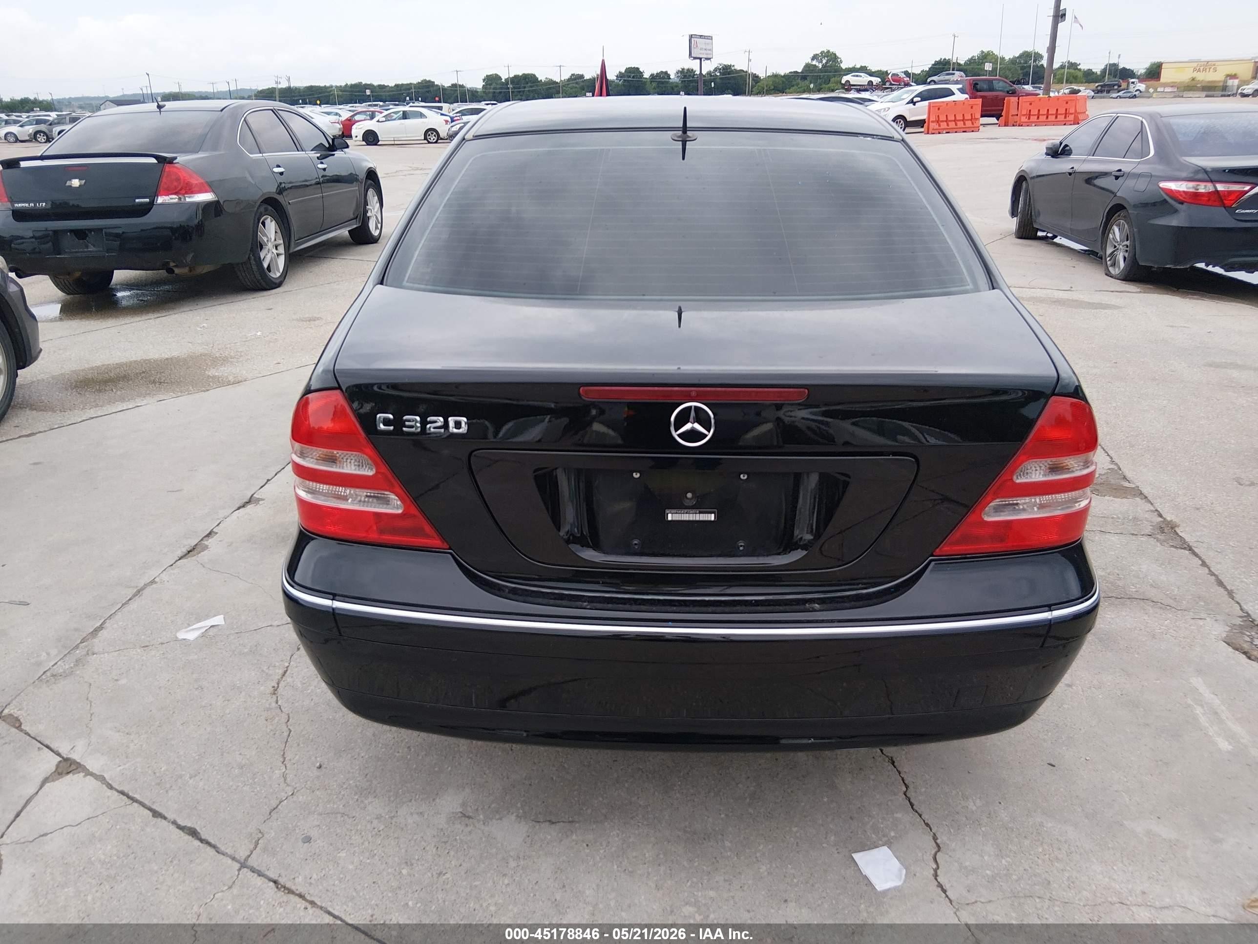 2002 Mercedes-benz C 320   Burgundy vin: WDBRF64J42F236516