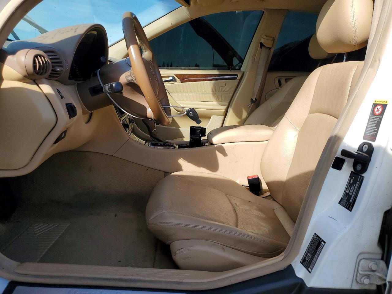2002 Mercedes-benz C 320 Белый vin: WDBRF64J42F255115