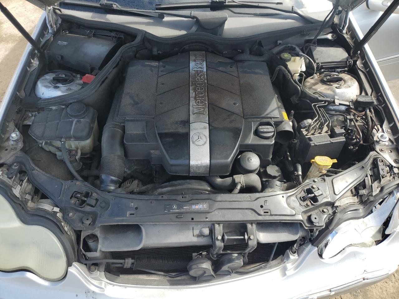 2002 Mercedes-benz C 320 Silver vin: WDBRF64J42F270231