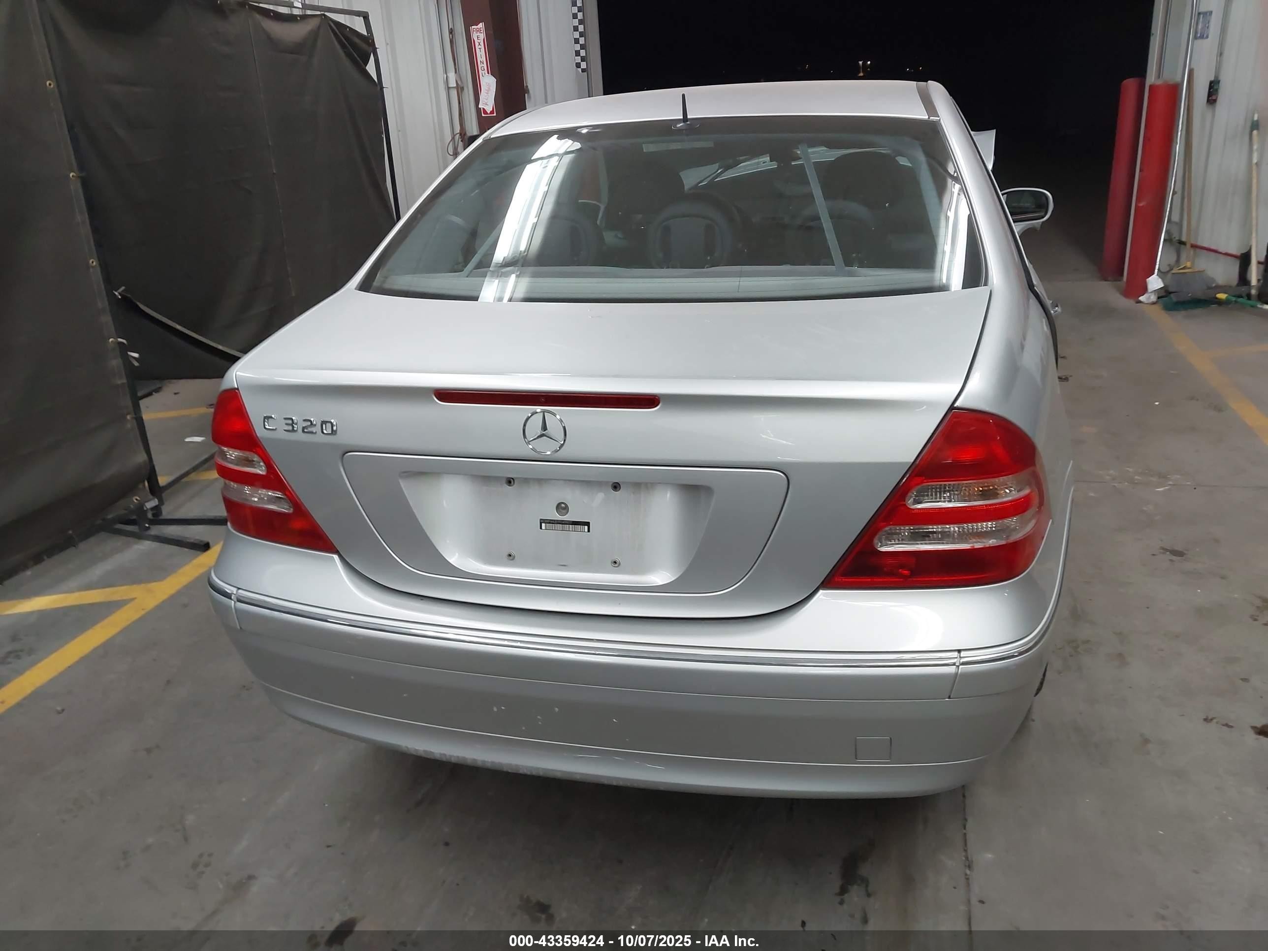 2001 Mercedes-benz C 320   Gray vin: WDBRF64J51F049977