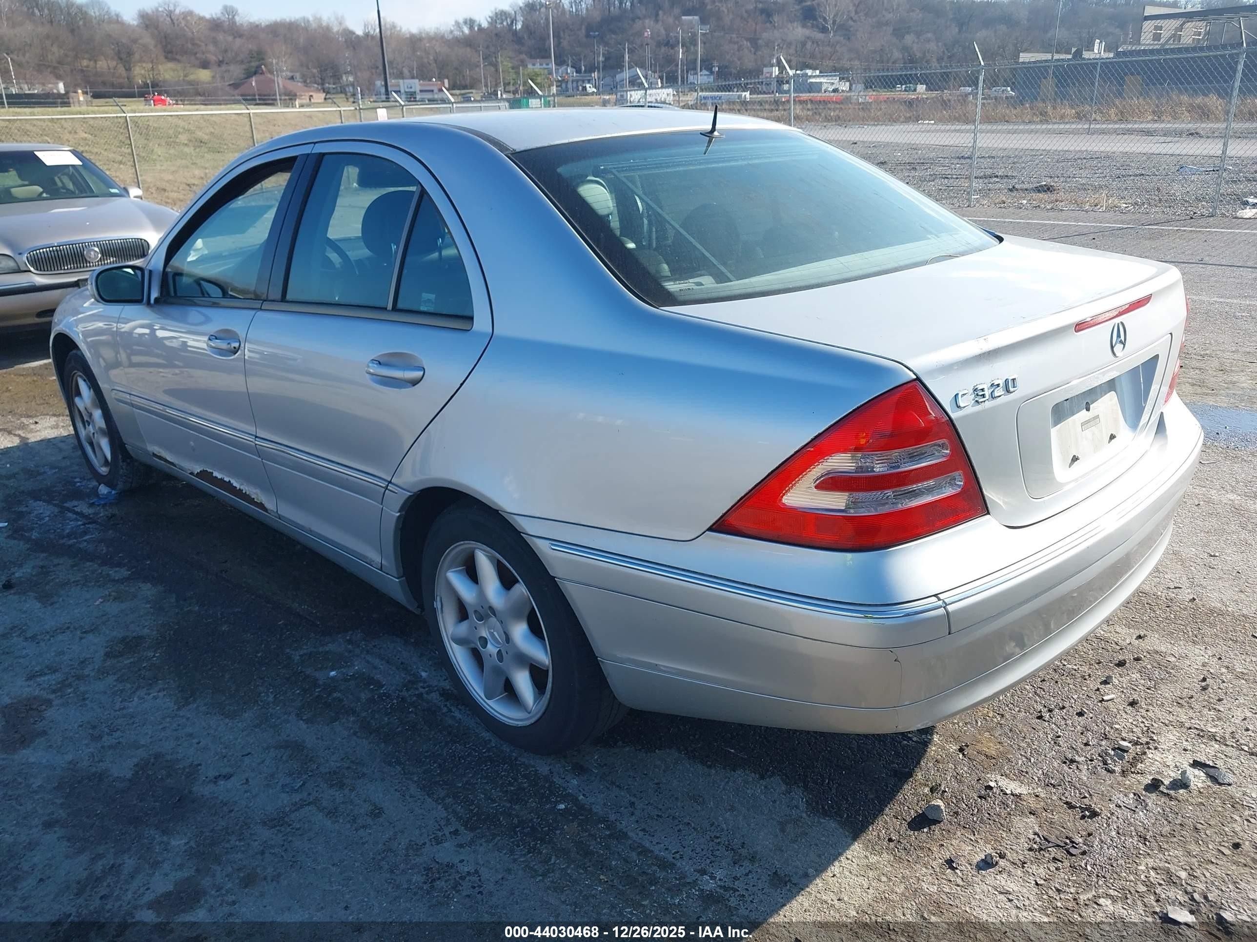 2001 Mercedes-benz C 320   Silver vin: WDBRF64J51F119218