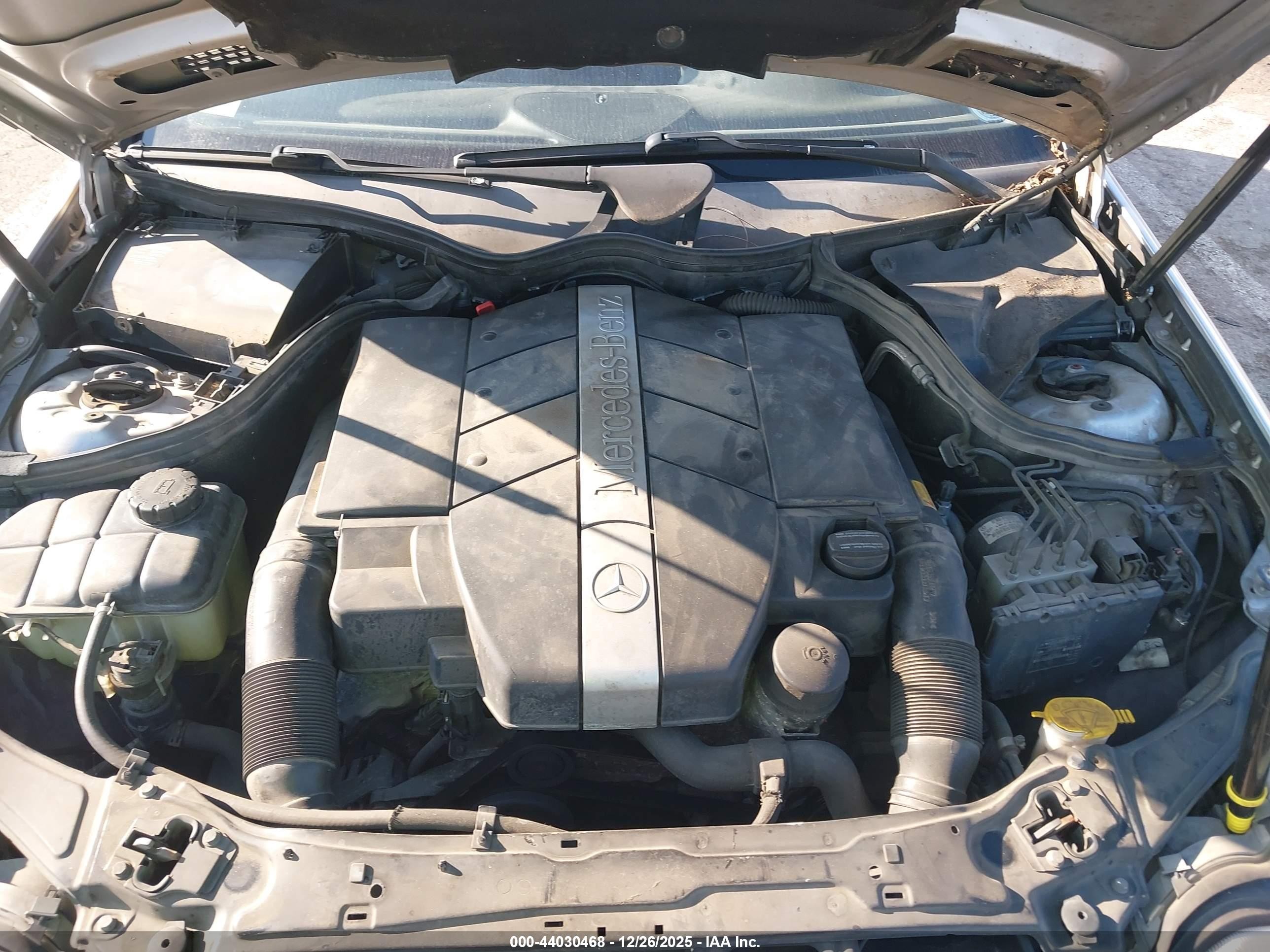 2001 Mercedes-benz C 320   Silver vin: WDBRF64J51F119218