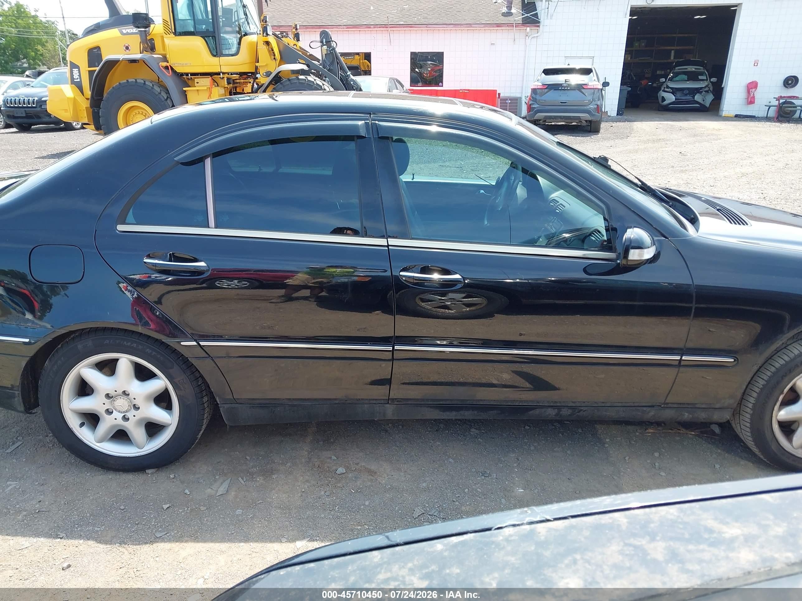 2002 Mercedes-benz C 320 Black vin: WDBRF64J52F267791