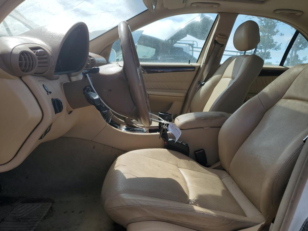 2003 Mercedes-benz C 320 White vin: WDBRF64J53F397068