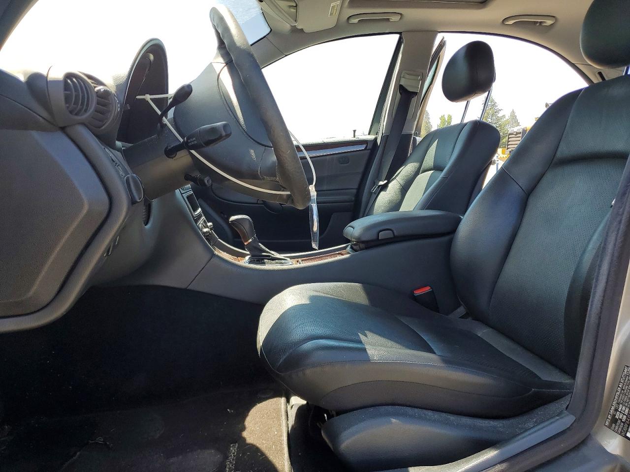 2004 Mercedes-benz C 320 Серебряный vin: WDBRF64J54F509952