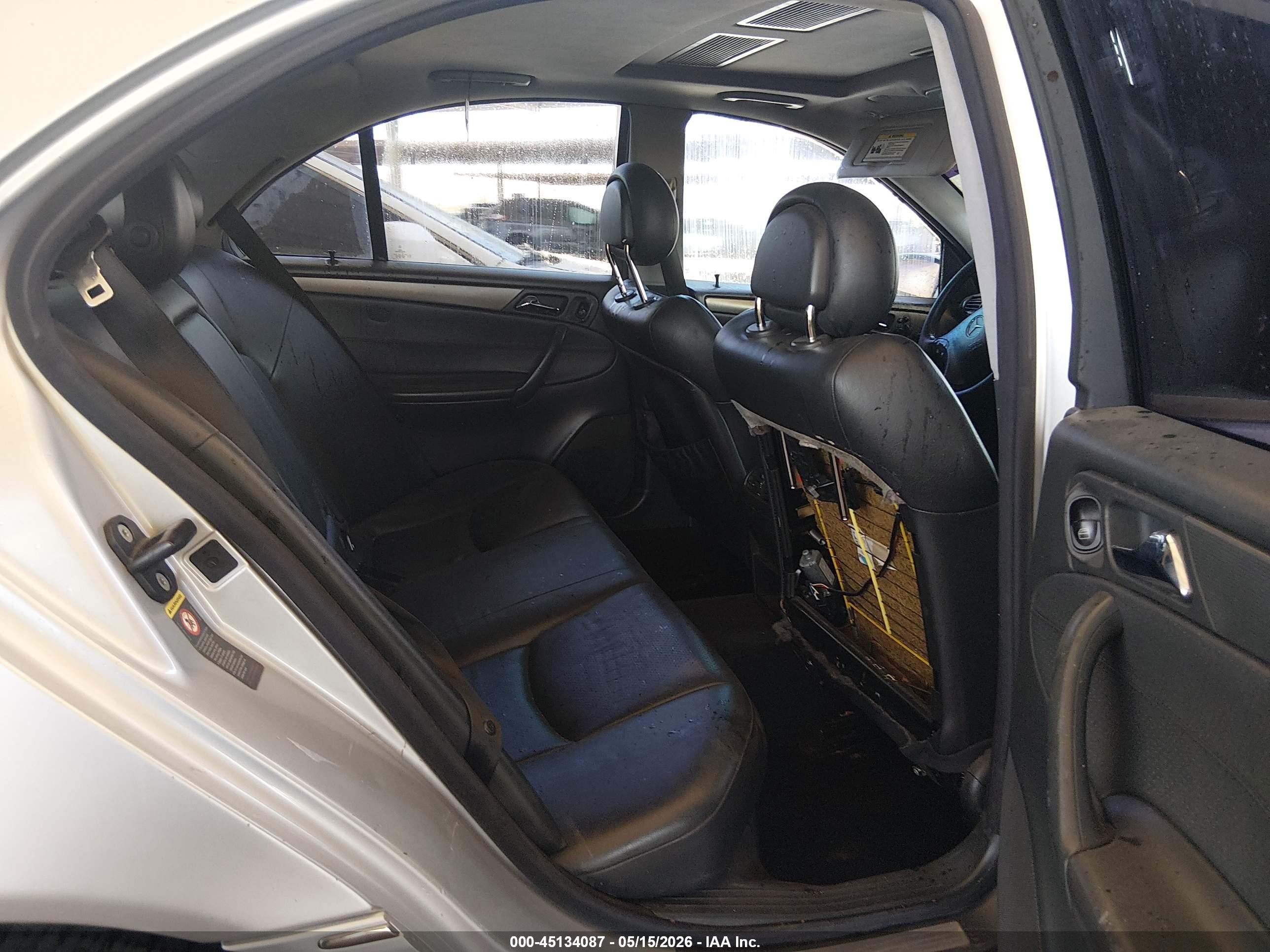 2003 Mercedes-benz C 320 Sport Серебряный vin: WDBRF64J63F411690