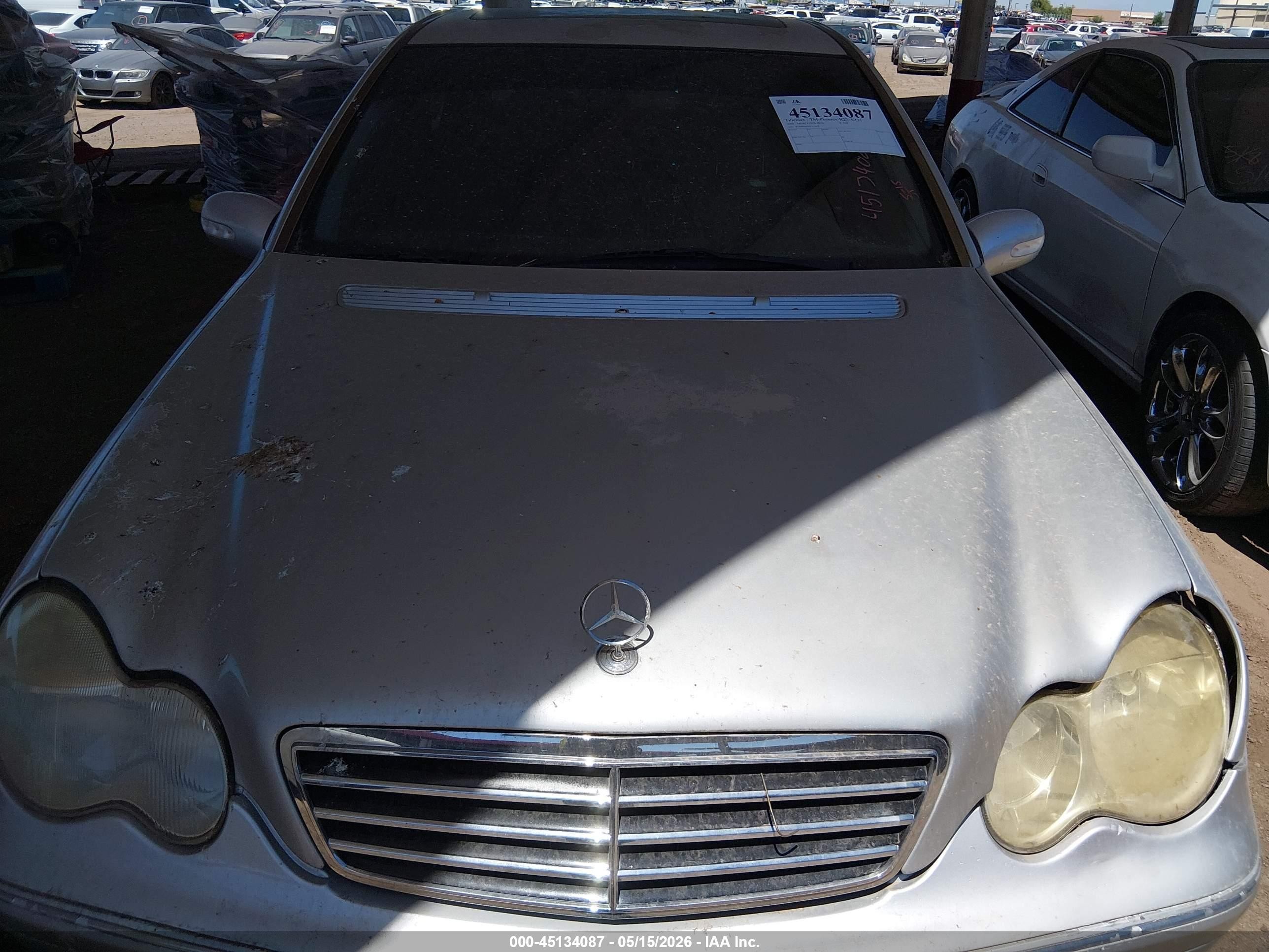2003 Mercedes-benz C 320 Sport Серебряный vin: WDBRF64J63F411690
