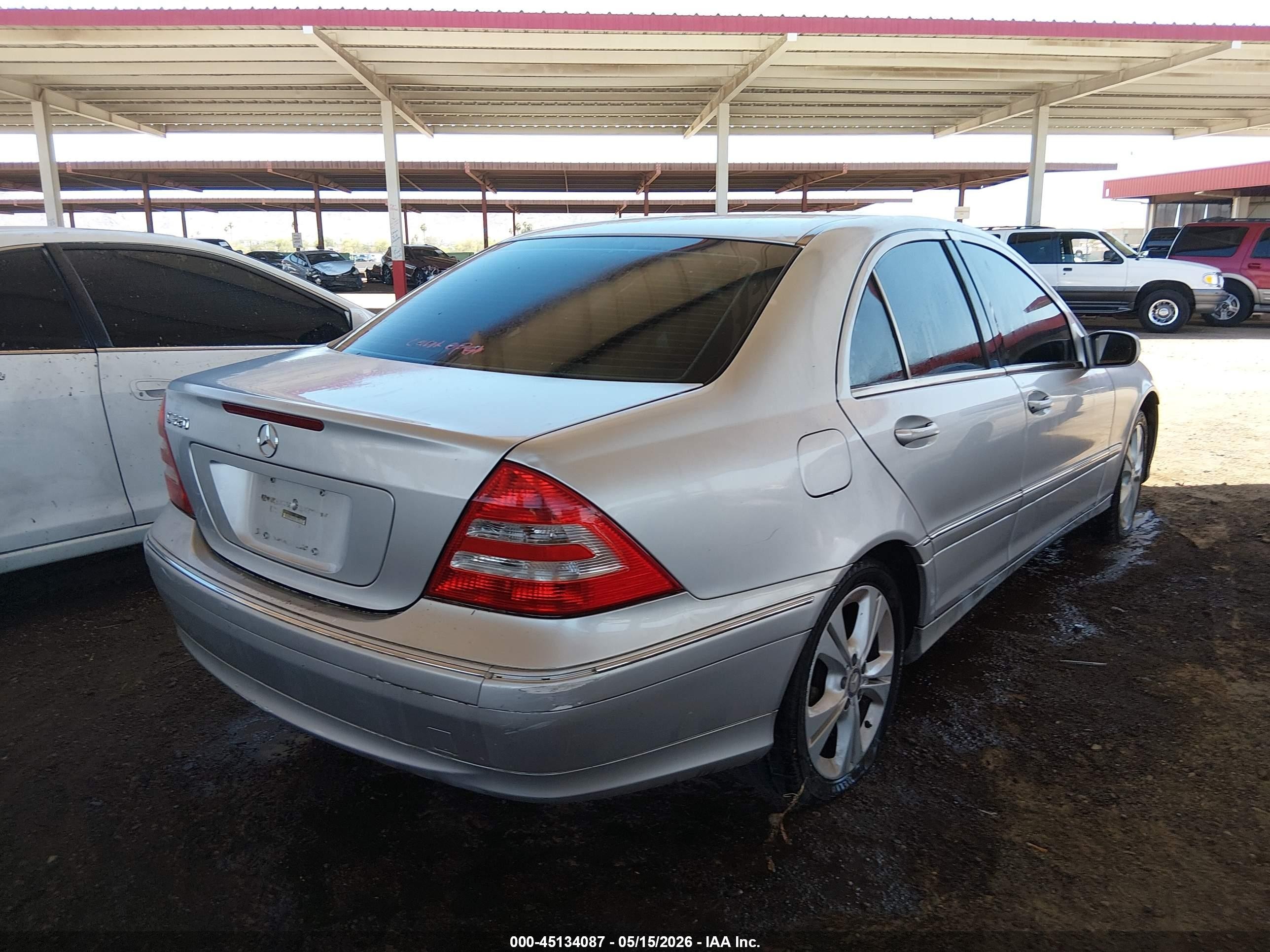 2003 Mercedes-benz C 320 Sport Серебряный vin: WDBRF64J63F411690