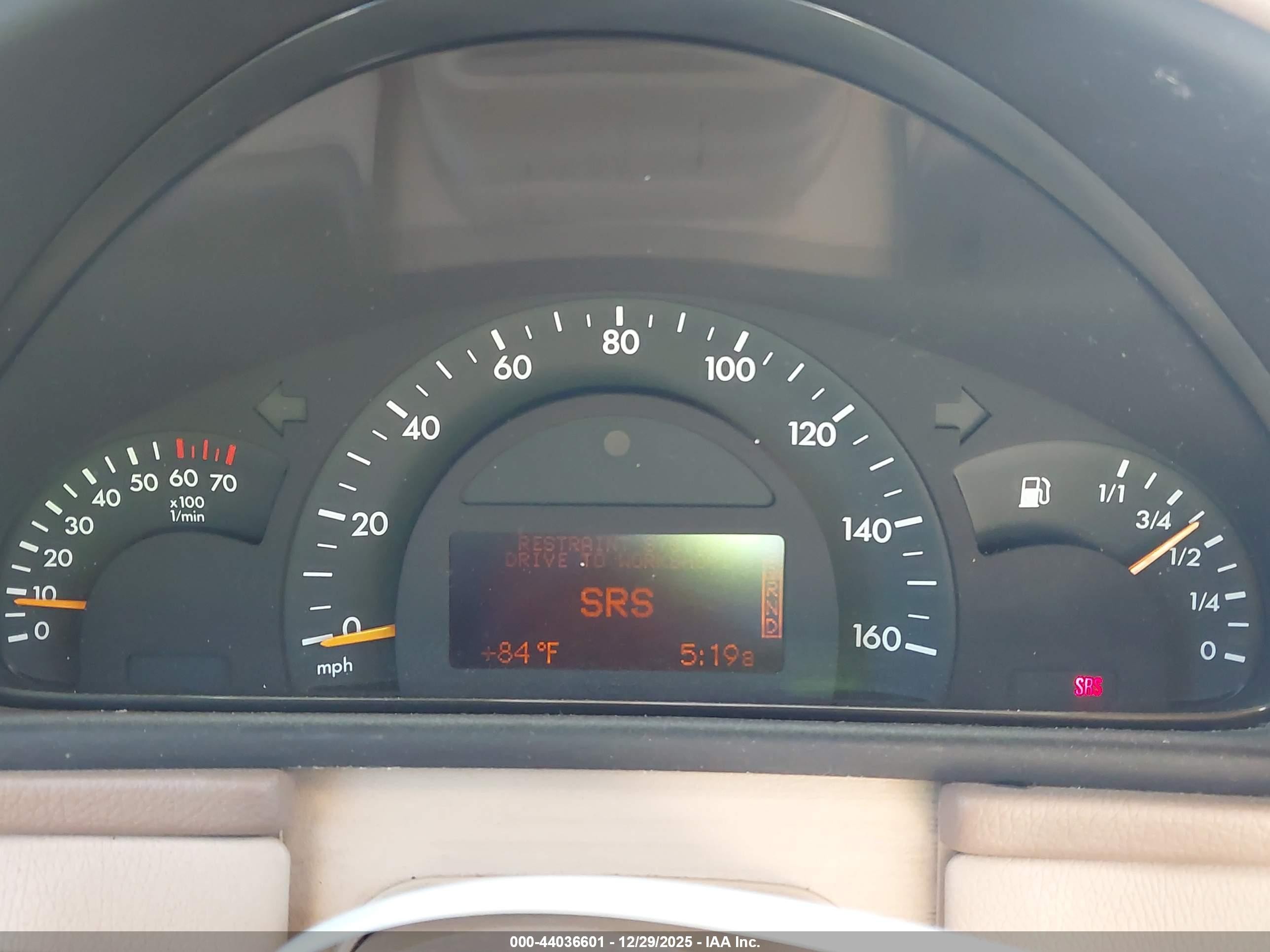 2001 Mercedes-benz C 320   White vin: WDBRF64J71E000818