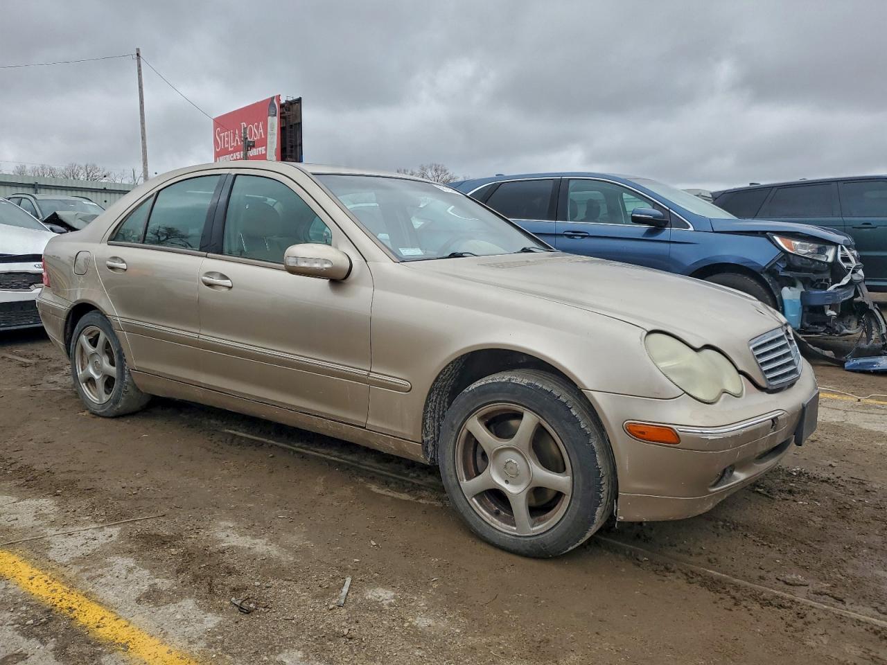 2001 Mercedes-benz C 320 Gold vin: WDBRF64J71F019203