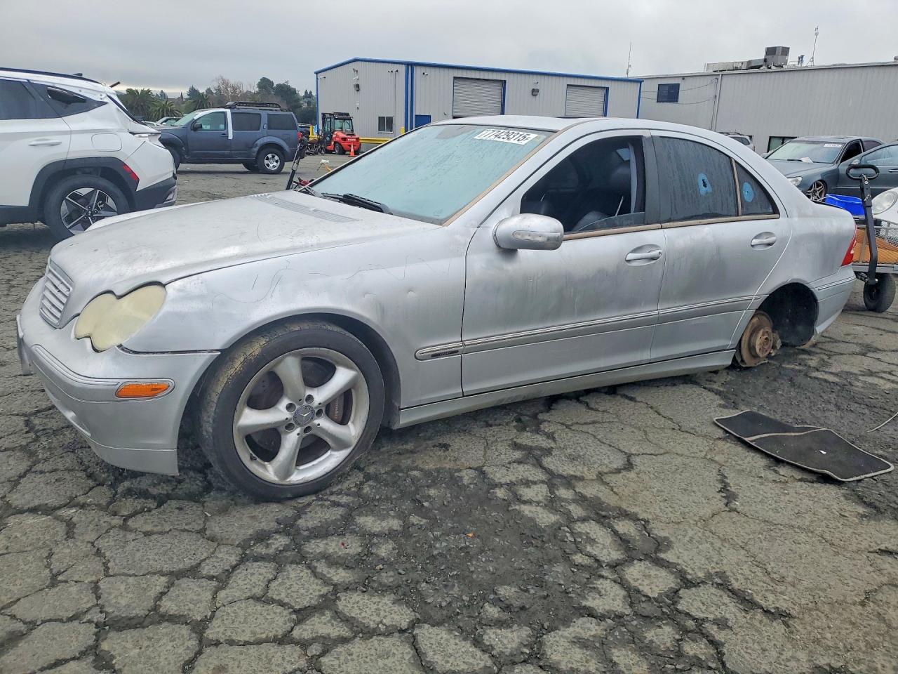 2004 Mercedes-benz C 320 Silver vin: WDBRF64J74F482169
