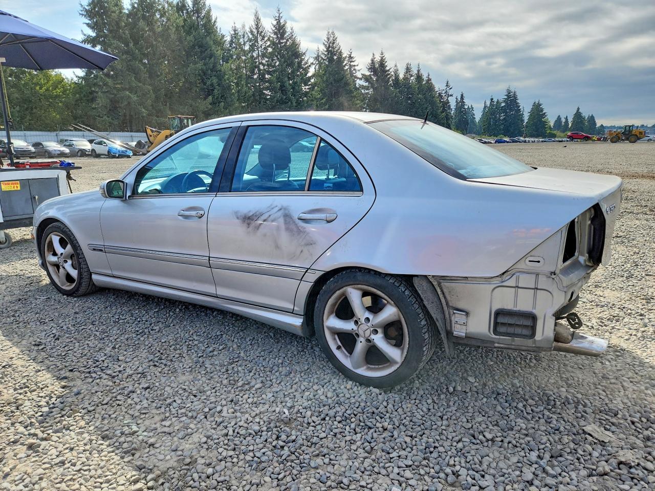 2005 Mercedes-benz C 320 Silver vin: WDBRF64J75F595248