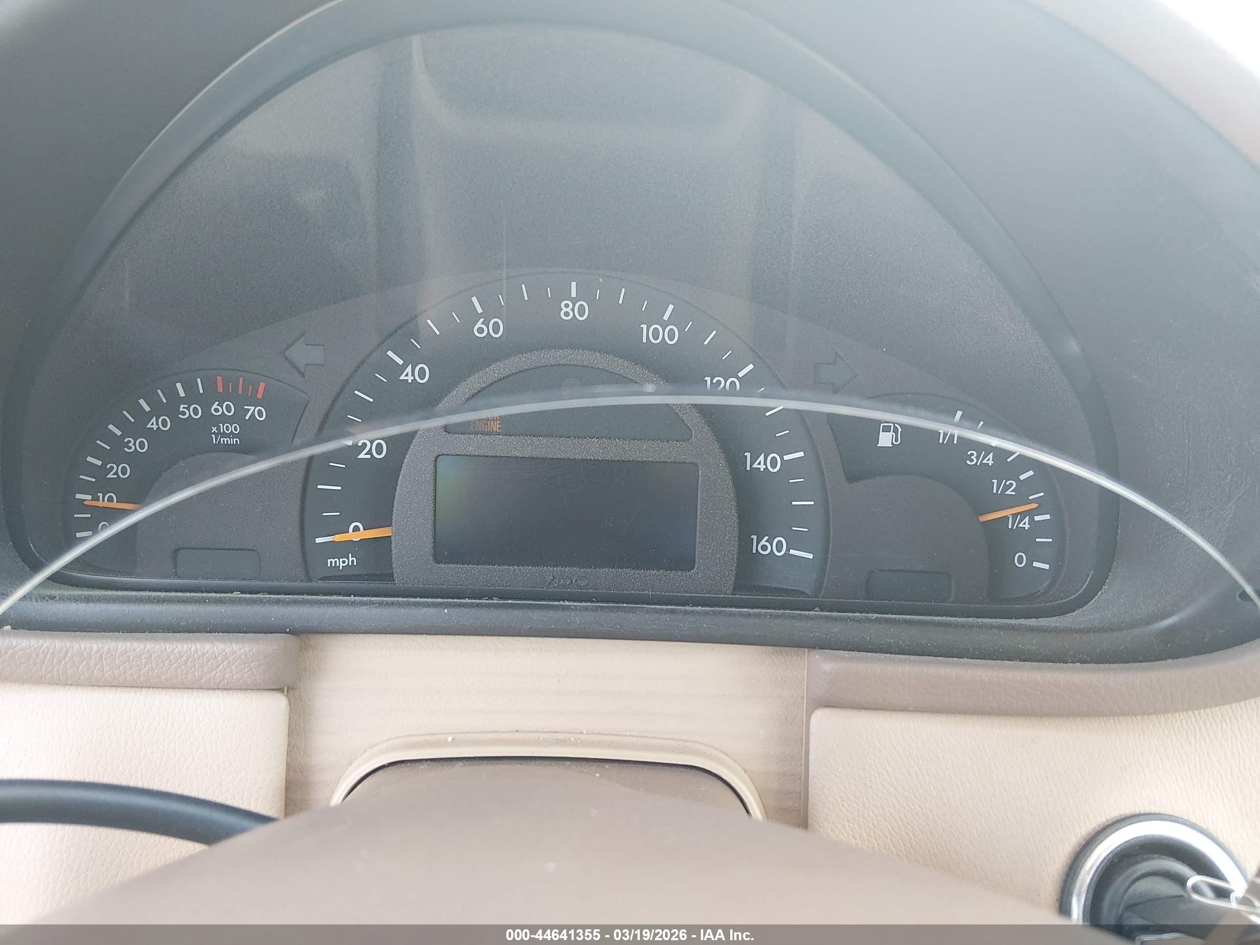 2001 Mercedes-benz C 320   White vin: WDBRF64J81F030775