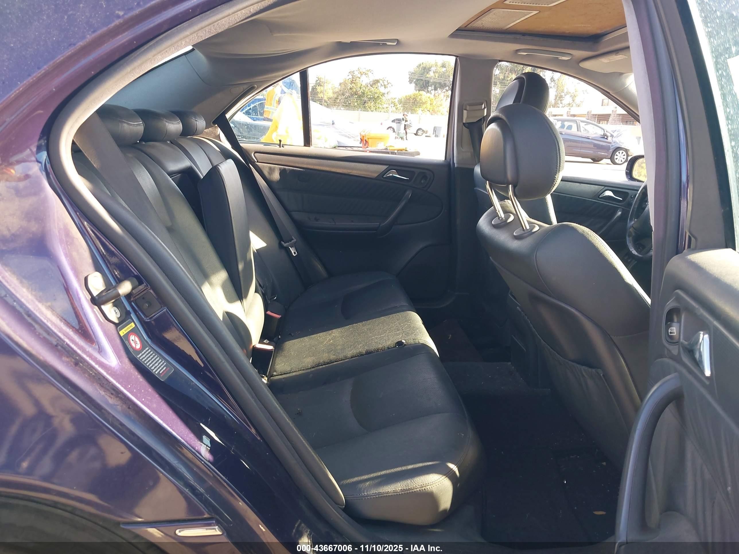 2001 Mercedes-benz C 320   Purple vin: WDBRF64J91F015055