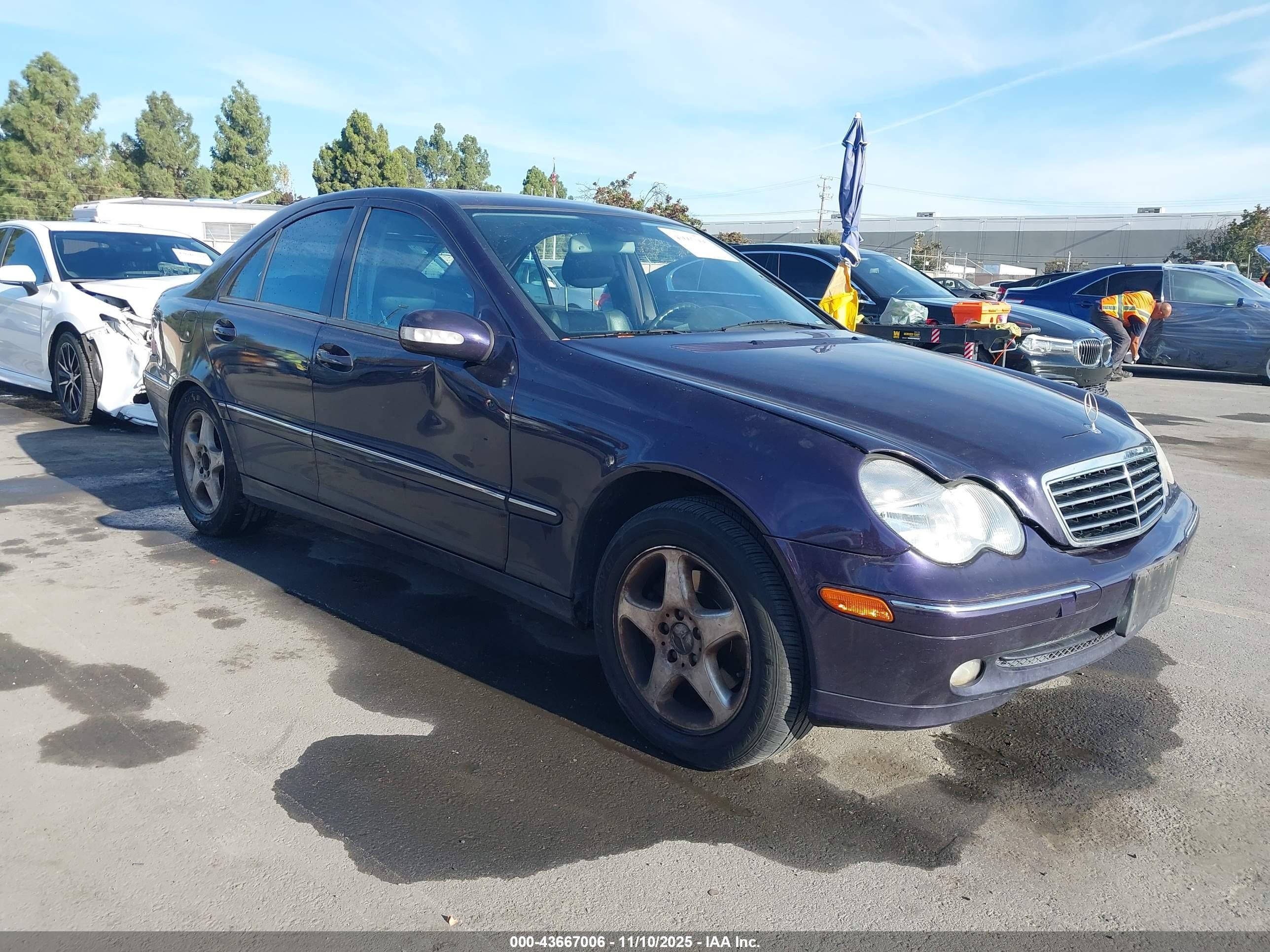 2001 Mercedes-benz C 320   Purple vin: WDBRF64J91F015055