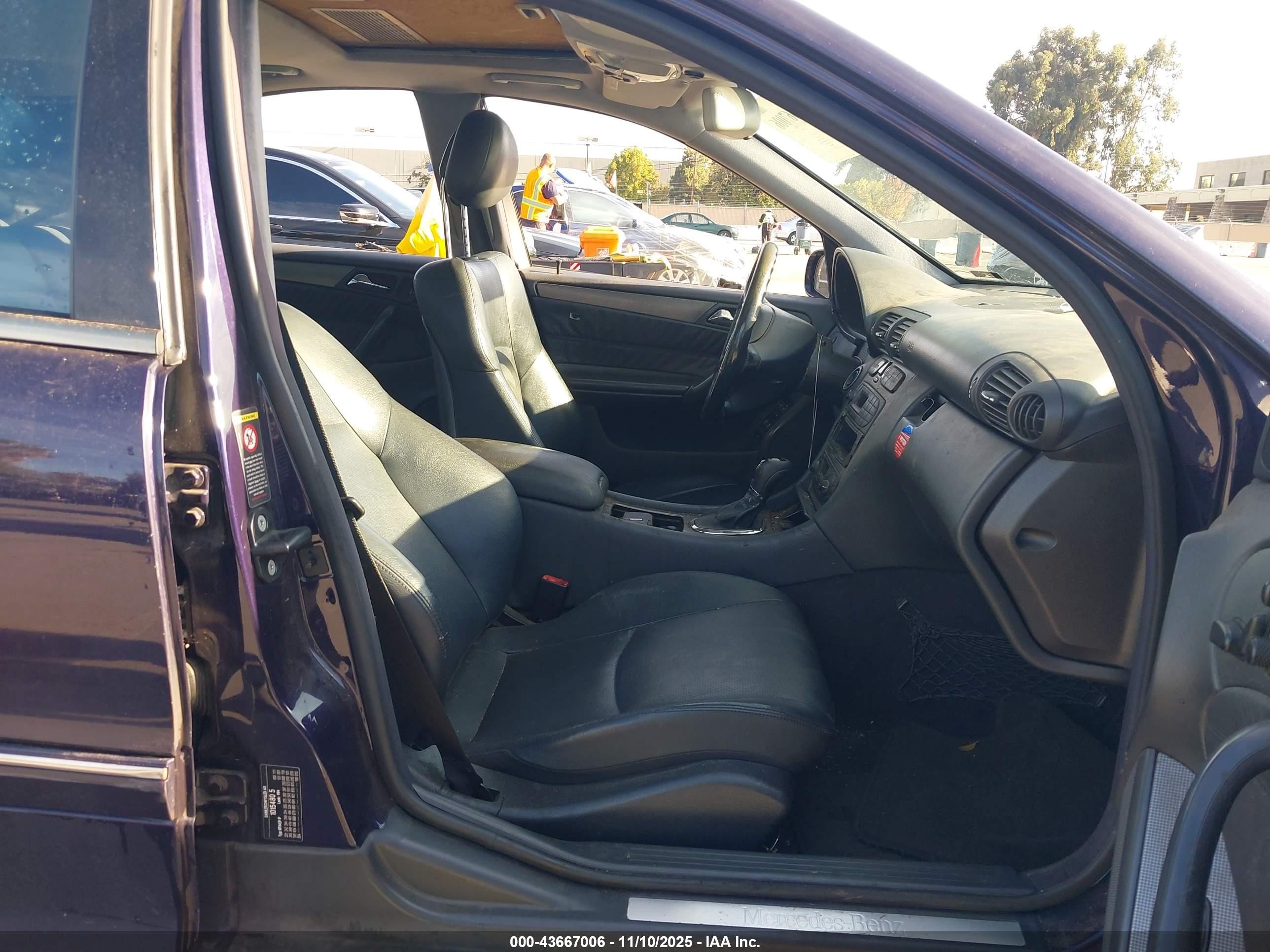 2001 Mercedes-benz C 320   Purple vin: WDBRF64J91F015055