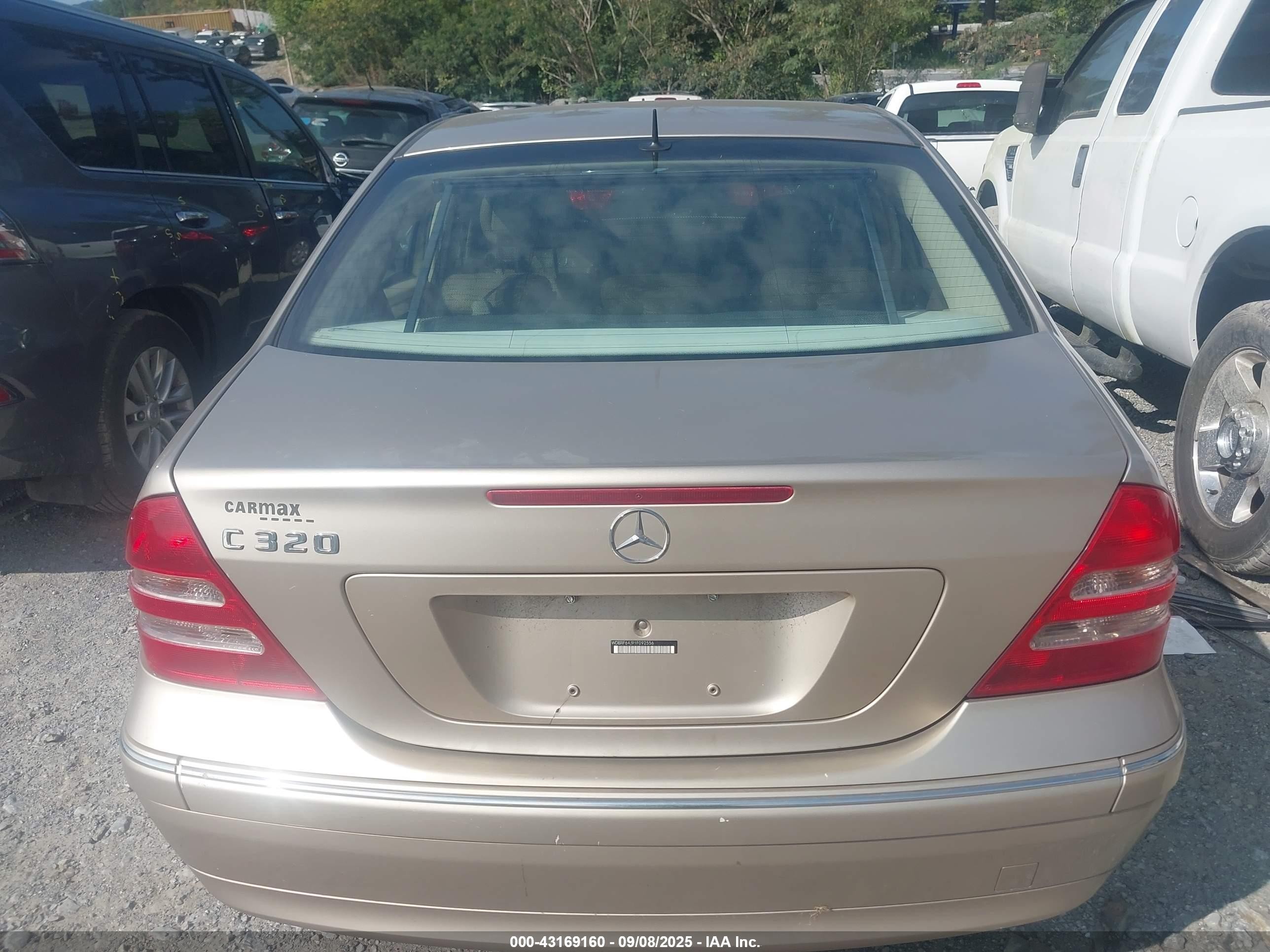 2001 Mercedes-benz C 320   Tan vin: WDBRF64J91F092556