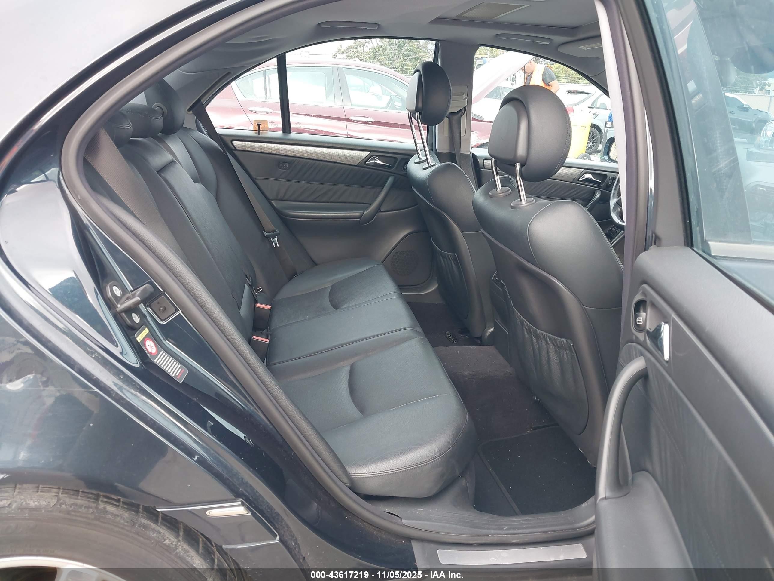 2001 Mercedes-benz C 320   Black vin: WDBRF64JX1F043754