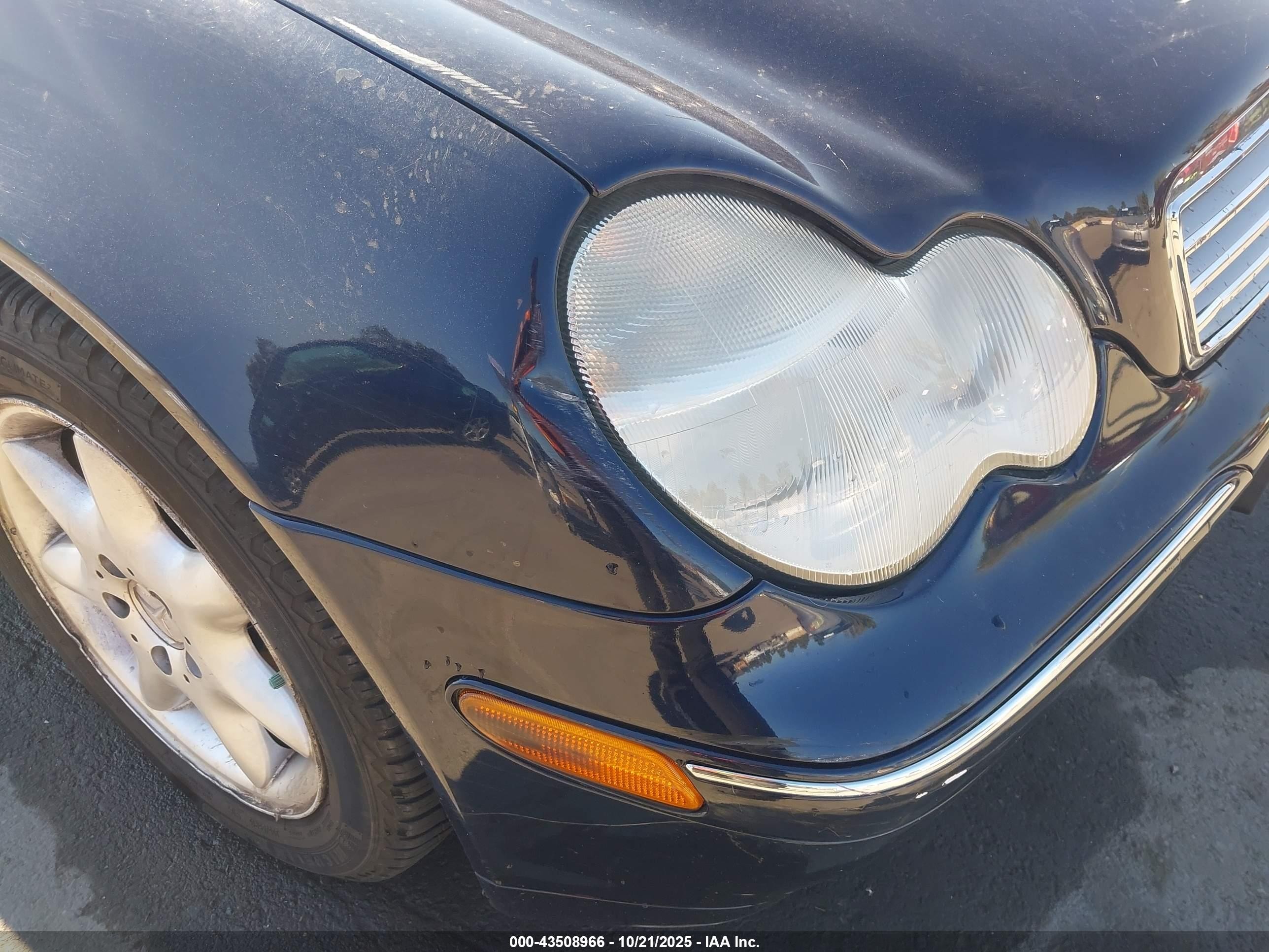 2001 Mercedes-benz C 320   Dark Blue vin: WDBRF64JX1F103614