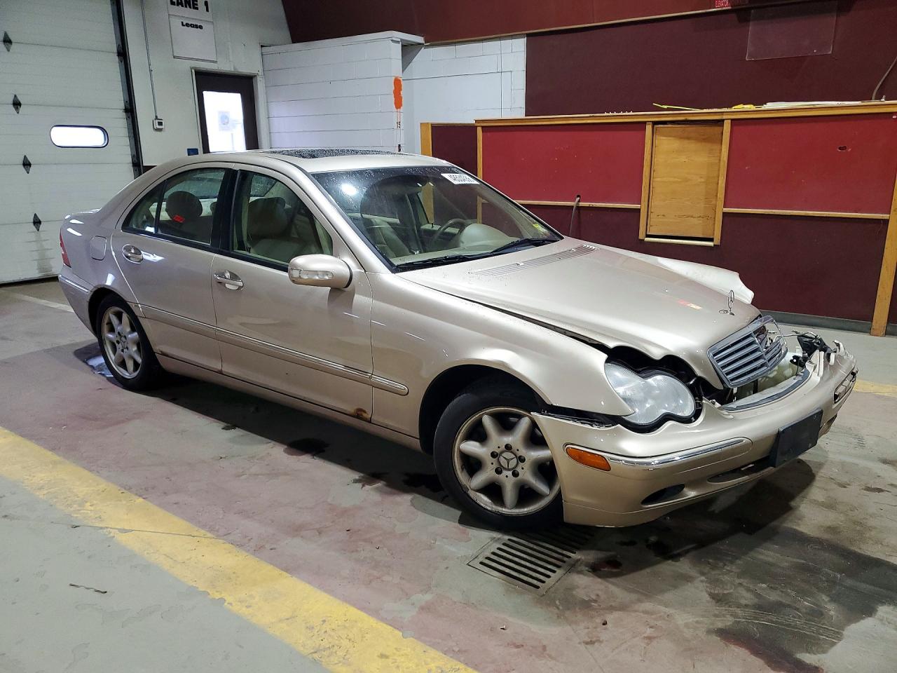 2002 Mercedes-benz C 320 Beige vin: WDBRF64JX2E003939