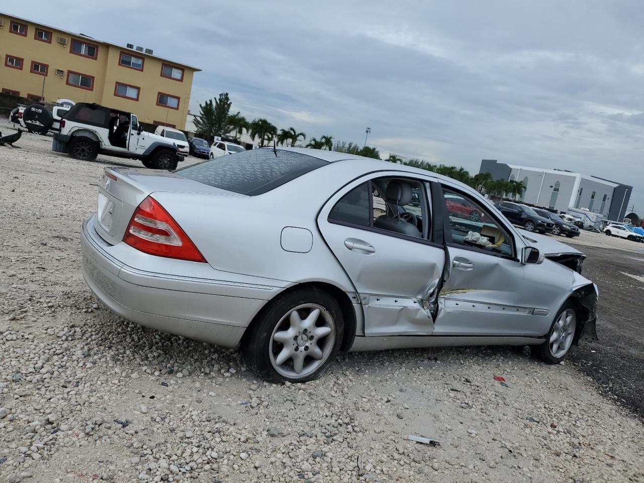 2002 Mercedes-benz C 320 Silver vin: WDBRF64JX2E005092