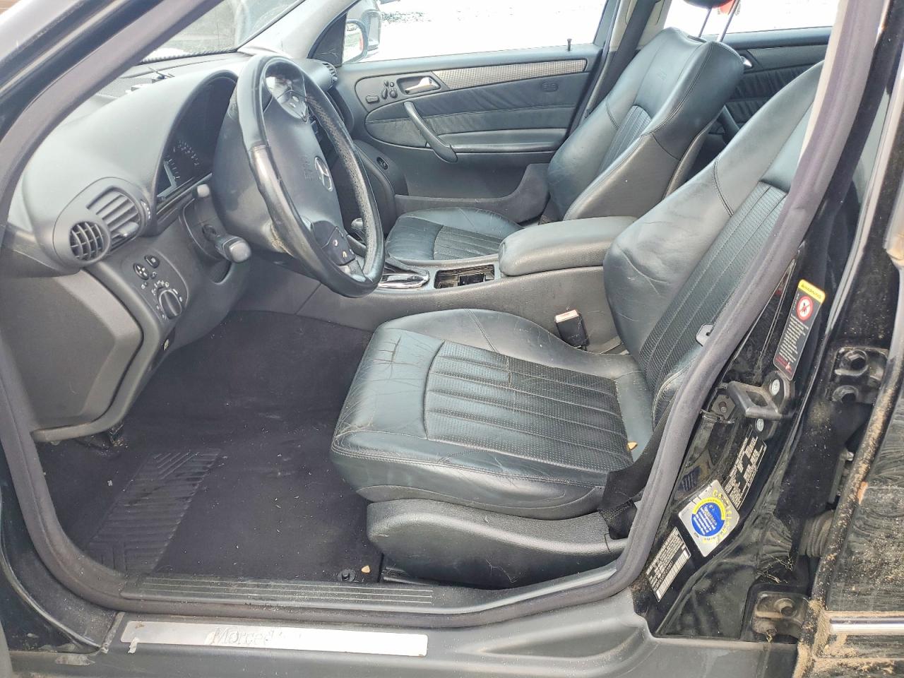 2002 Mercedes-benz C 32 Amg Kompressor Black vin: WDBRF65J02F232851