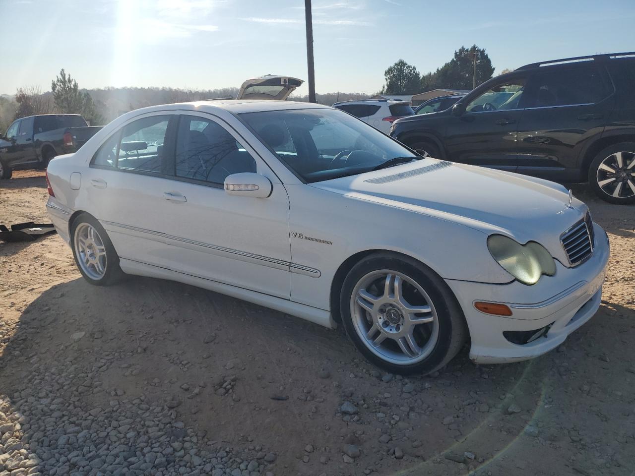2002 Mercedes-benz C 32 Amg Kompressor White vin: WDBRF65J12F198726