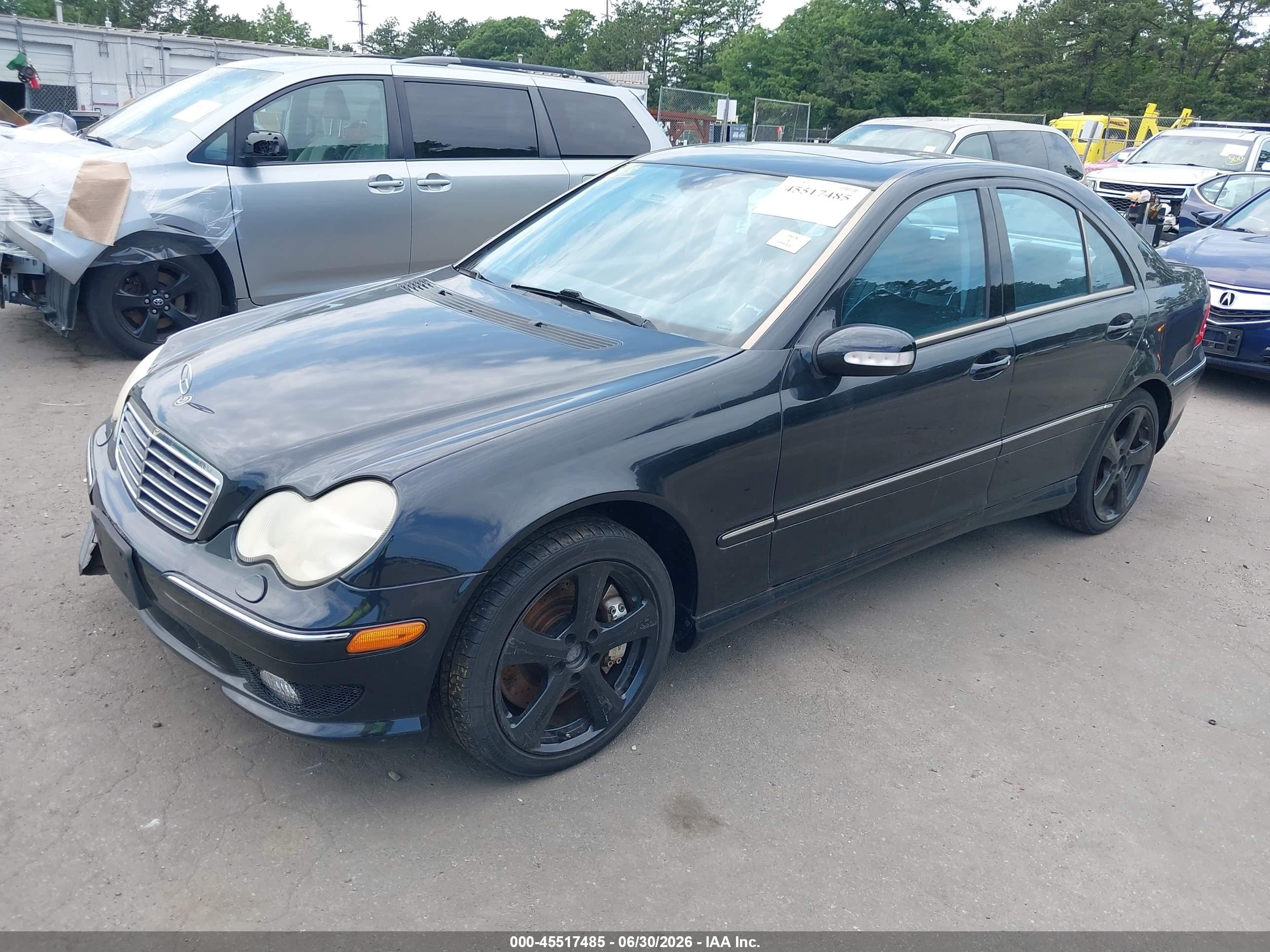 2002 Mercedes-benz C 32 Amg   Черный vin: WDBRF65J12F217999