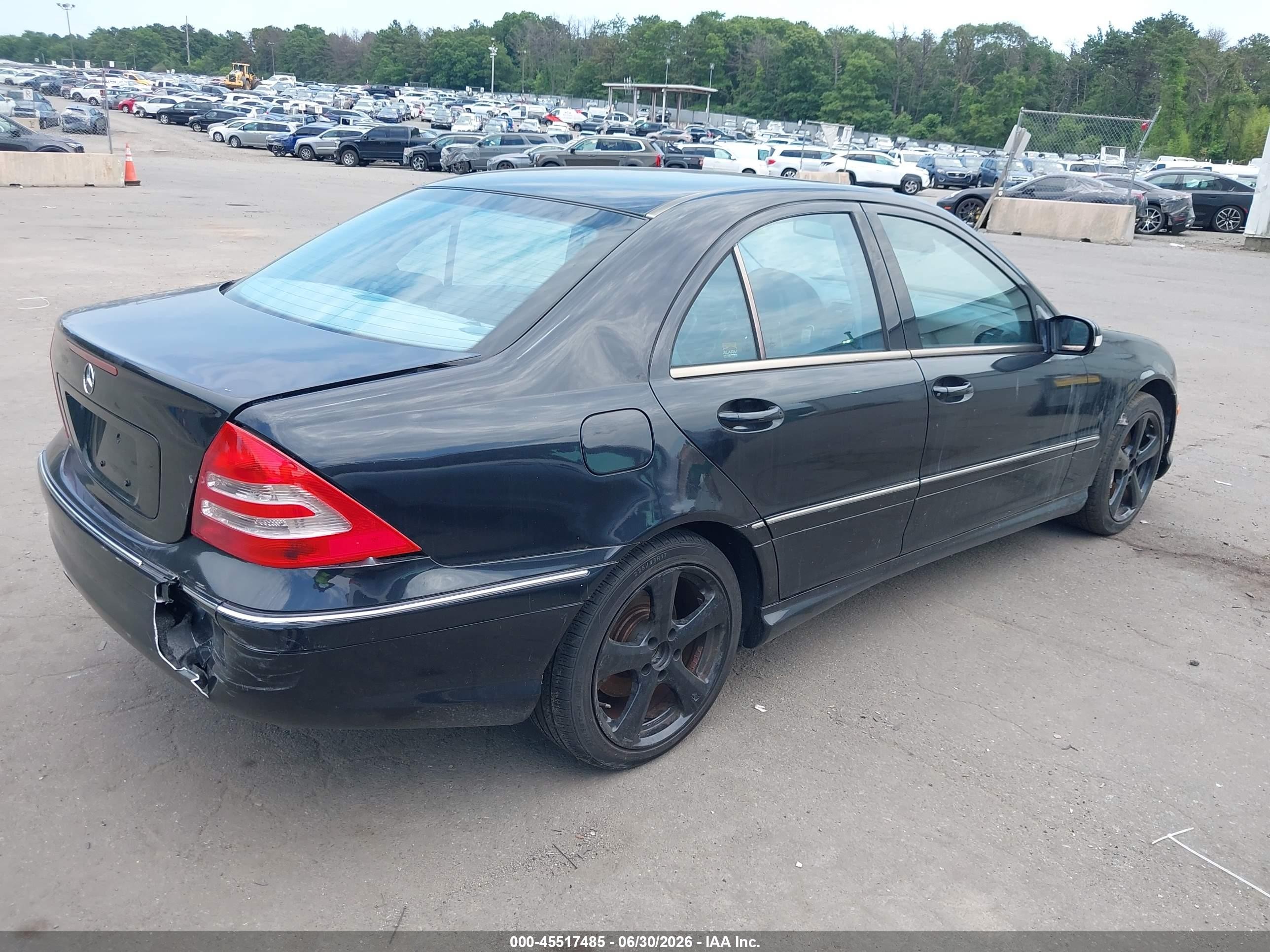 2002 Mercedes-benz C 32 Amg   Черный vin: WDBRF65J12F217999