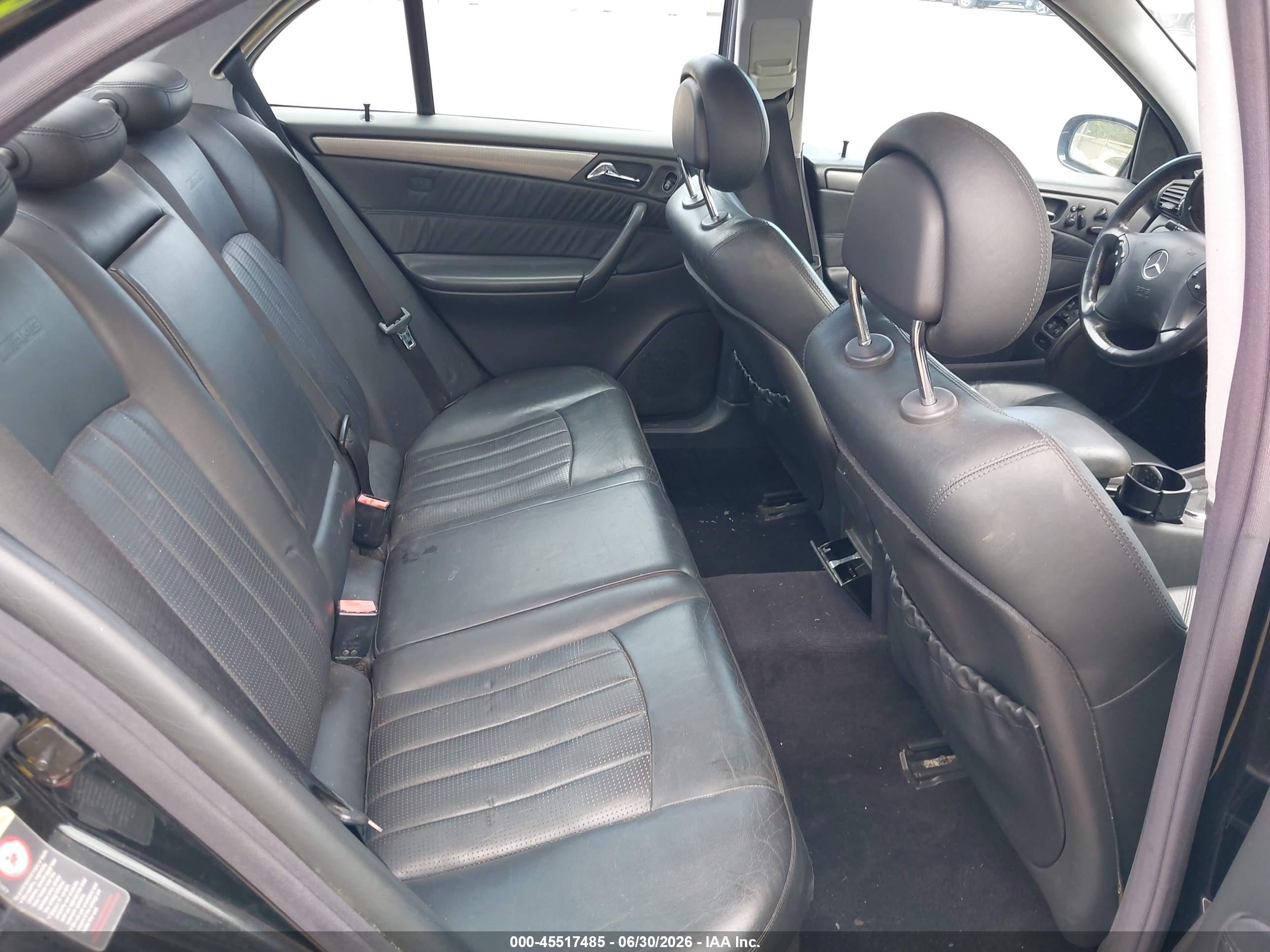 2002 Mercedes-benz C 32 Amg   Черный vin: WDBRF65J12F217999