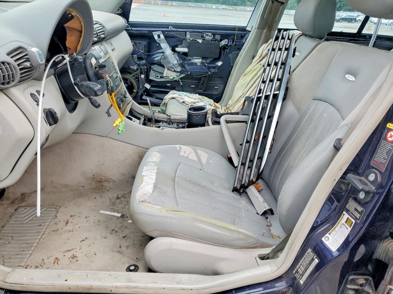 2006 Mercedes-benz C 55 Amg Blue vin: WDBRF76J26F777606