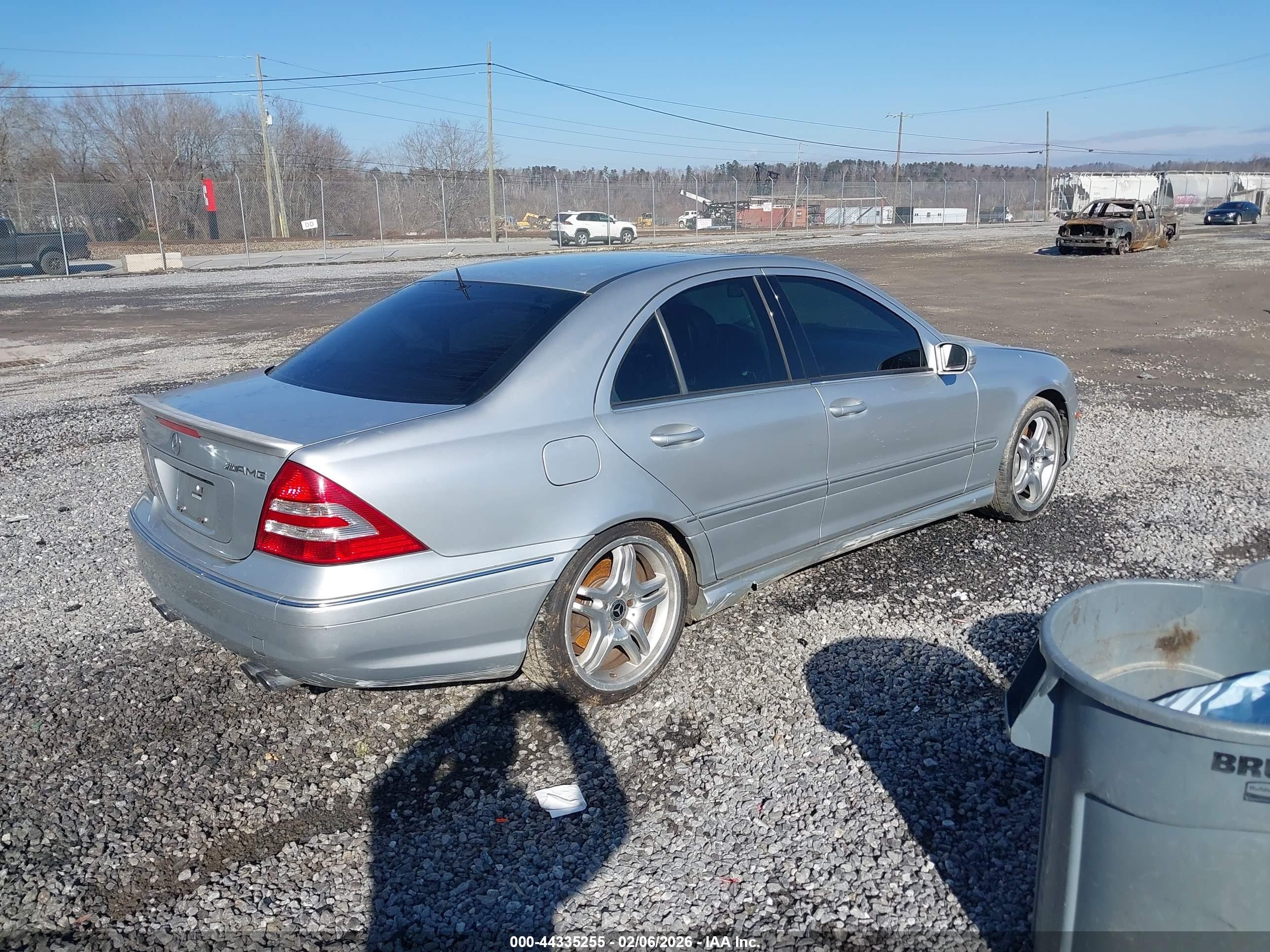 2006 Mercedes-benz C 55 Amg   Серебряный vin: WDBRF76J36F750544