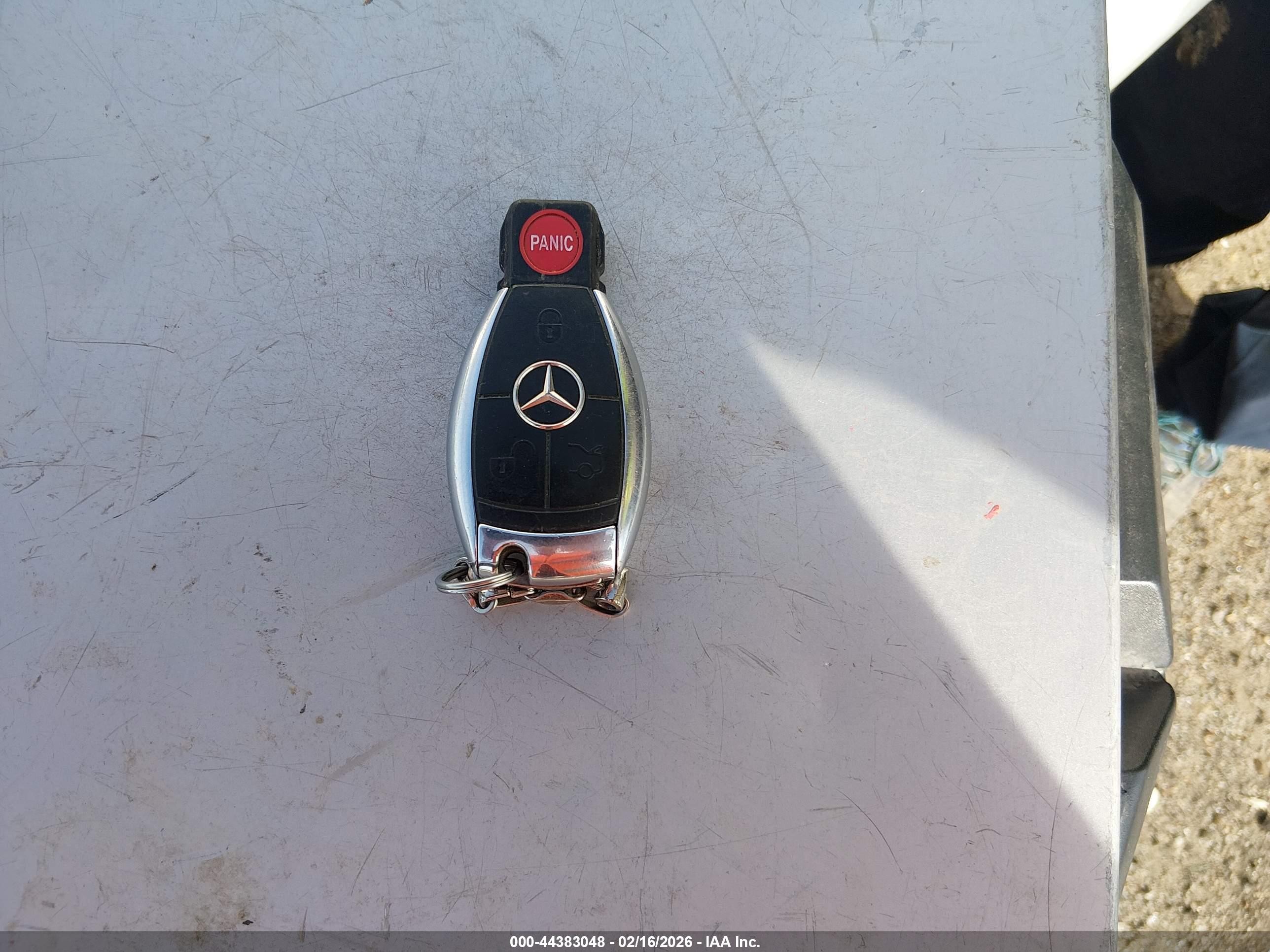 2006 Mercedes-benz C 55 Amg   Красный vin: WDBRF76J46F821086