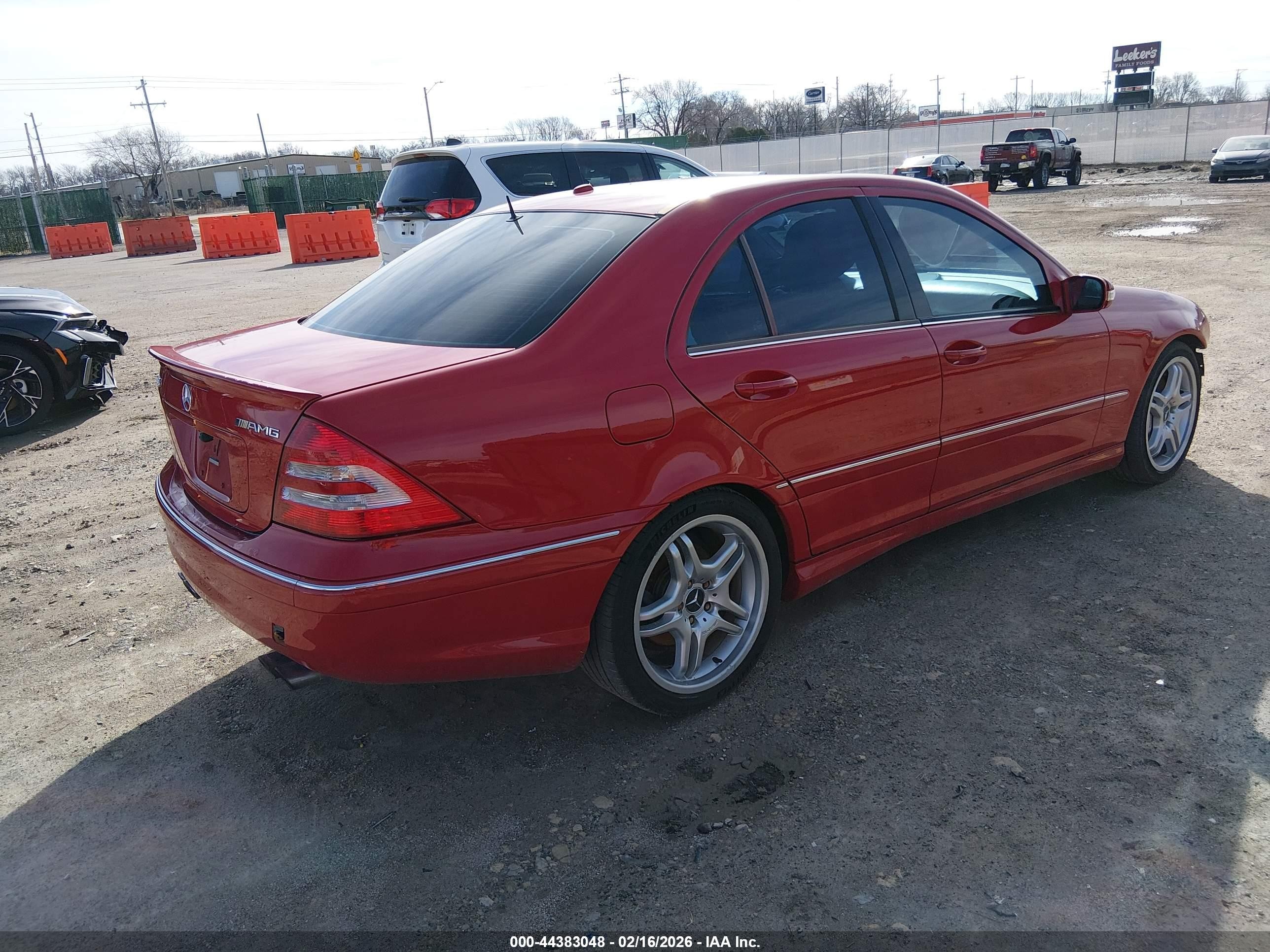 2006 Mercedes-benz C 55 Amg   Красный vin: WDBRF76J46F821086