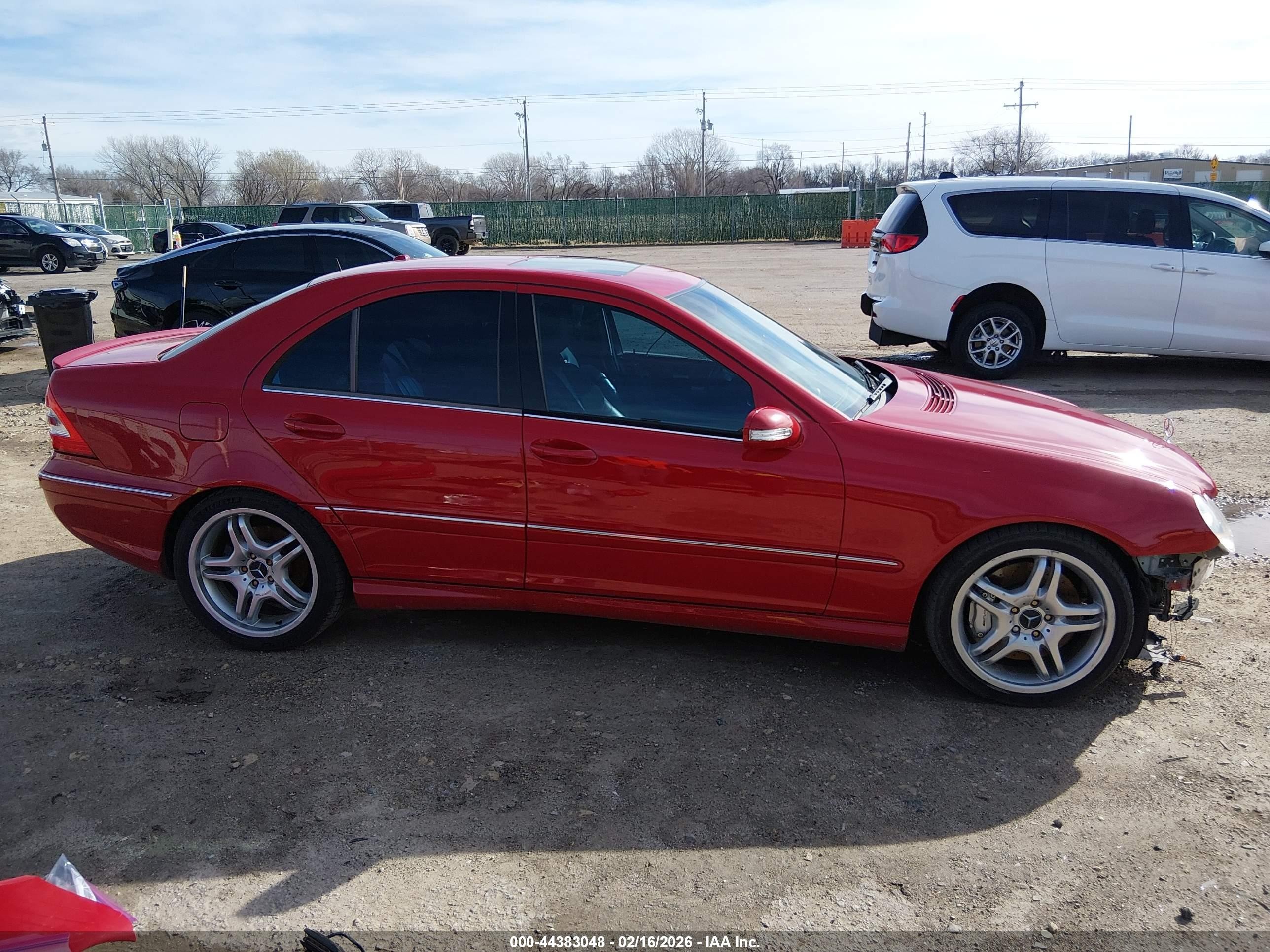 2006 Mercedes-benz C 55 Amg   Красный vin: WDBRF76J46F821086