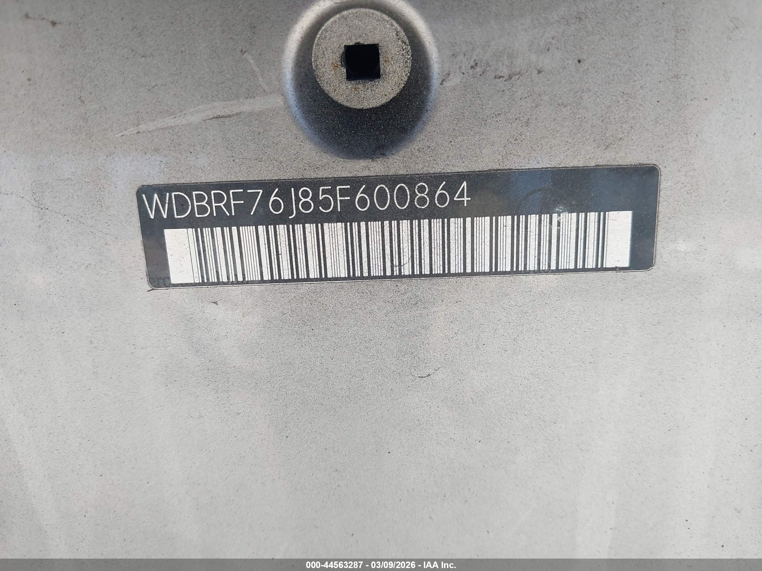 2005 Mercedes-benz C 55 Amg   Серебряный vin: WDBRF76J85F600864