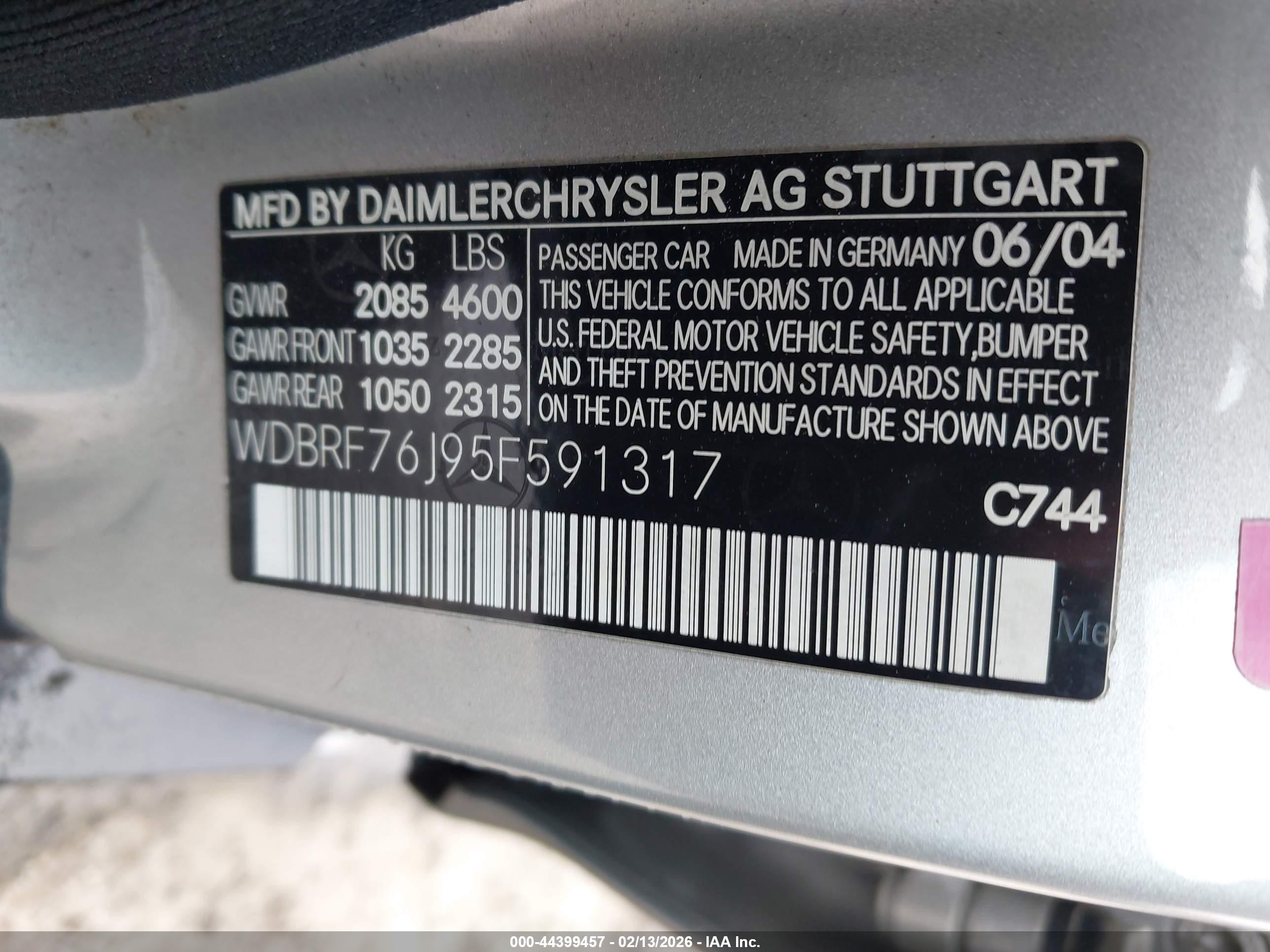 2005 Mercedes-benz C 55 Amg Серебряный vin: WDBRF76J95F591317
