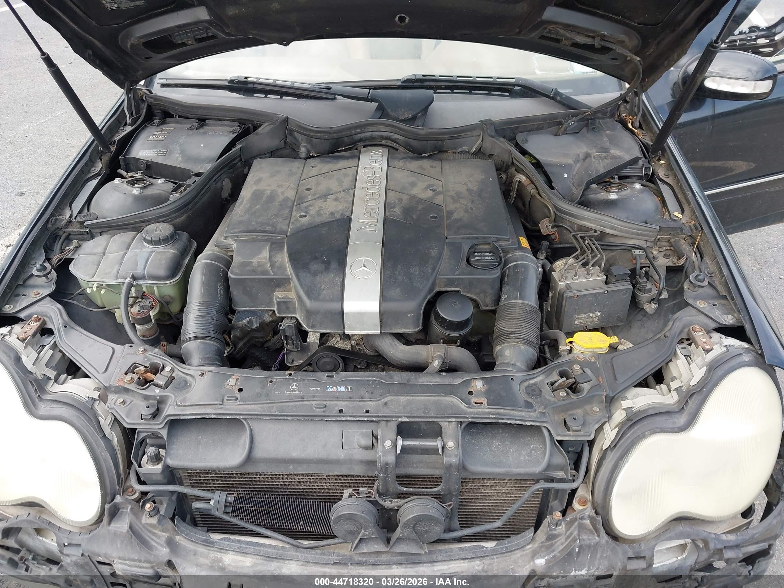 2004 Mercedes-benz C 240 4matic Черный vin: WDBRF81J04F478478